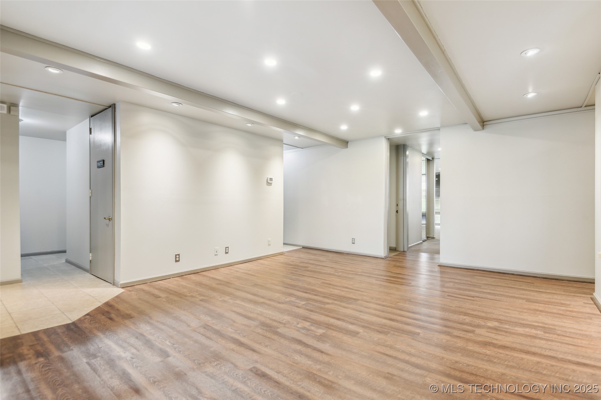 7225 S 85th East Avenue 200 Property Photo 11