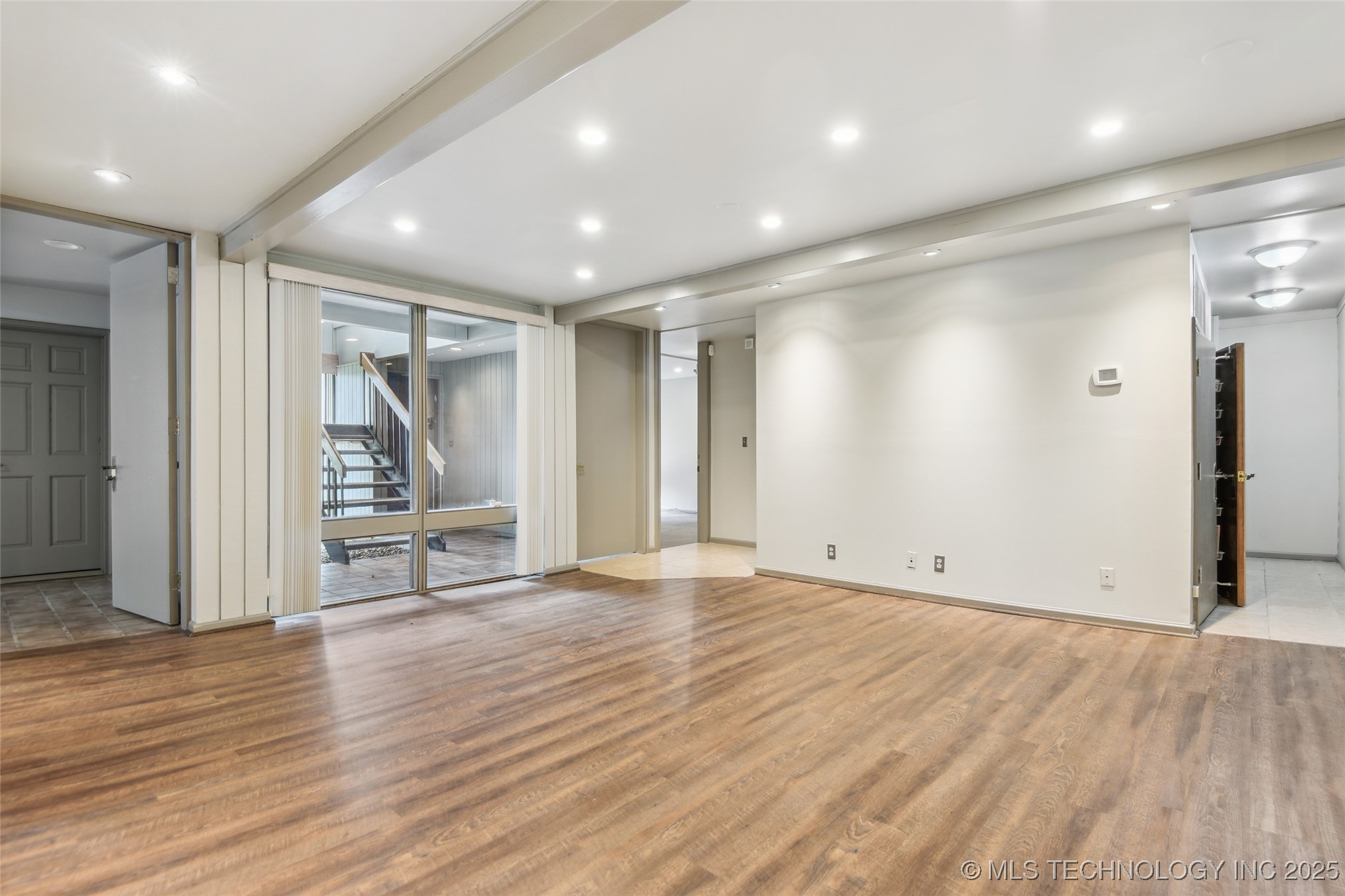 7225 S 85th East Avenue 200 Property Photo 12
