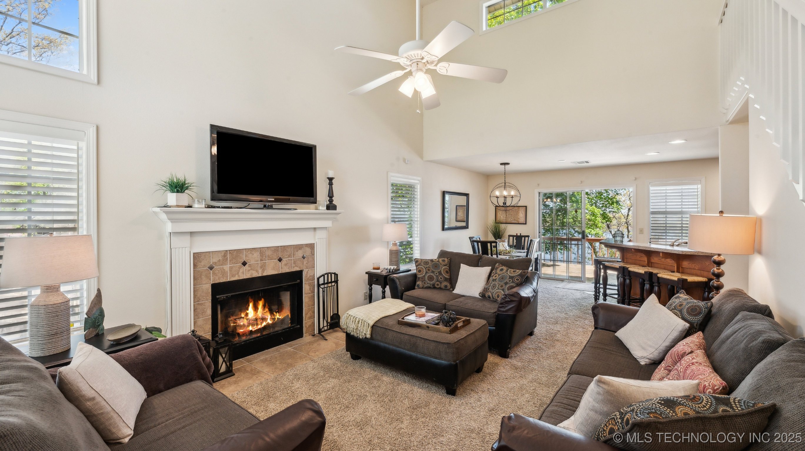 30824 Caroline Circle Property Photo 6