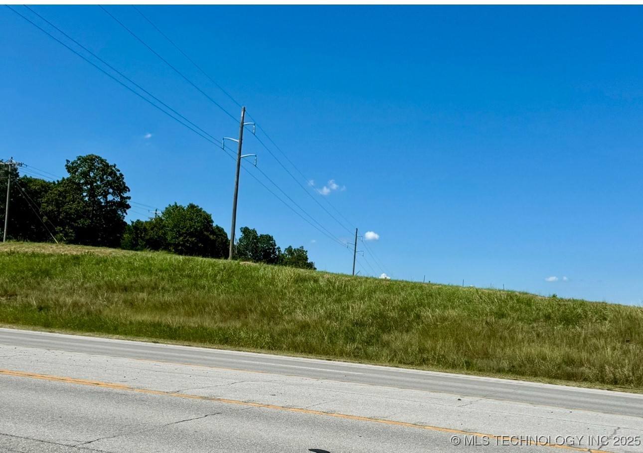 W Hwy 51 Property Photo