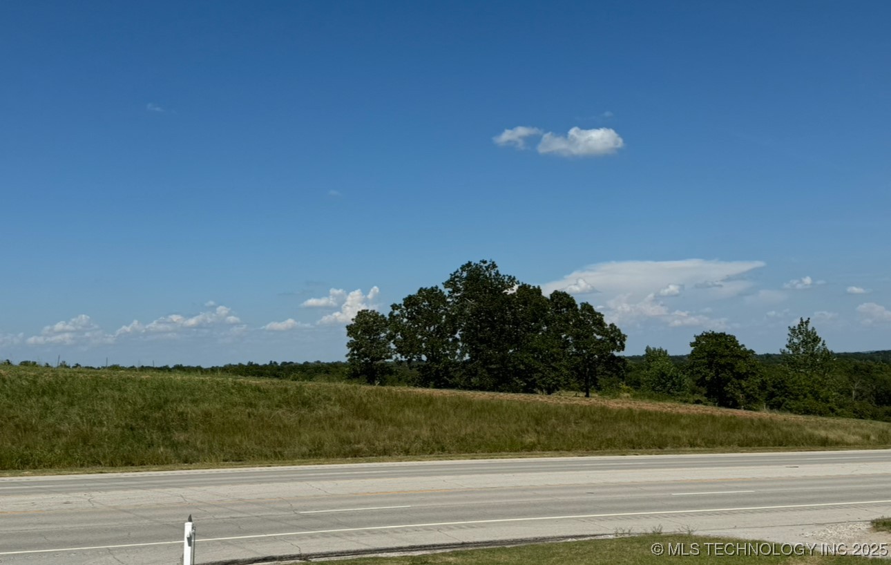 W Hwy 51 Property Photo 4