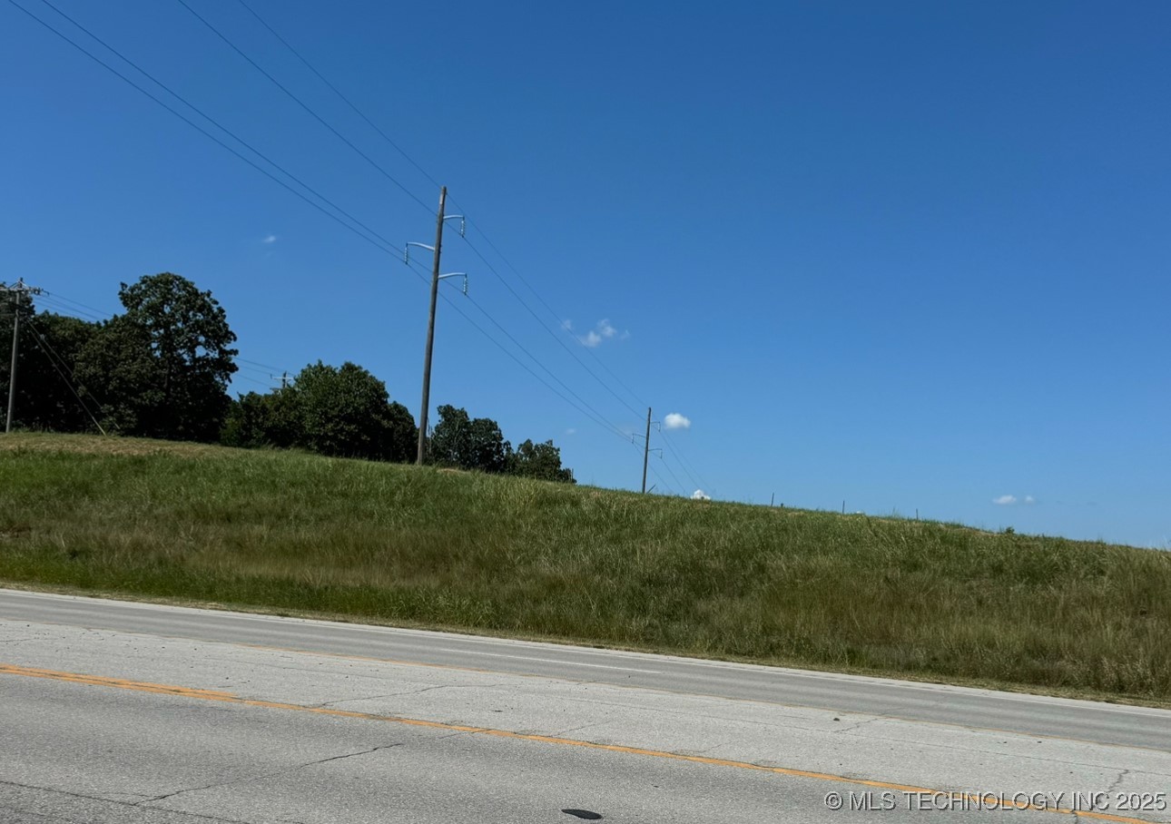 W Hwy 51 Property Photo 8