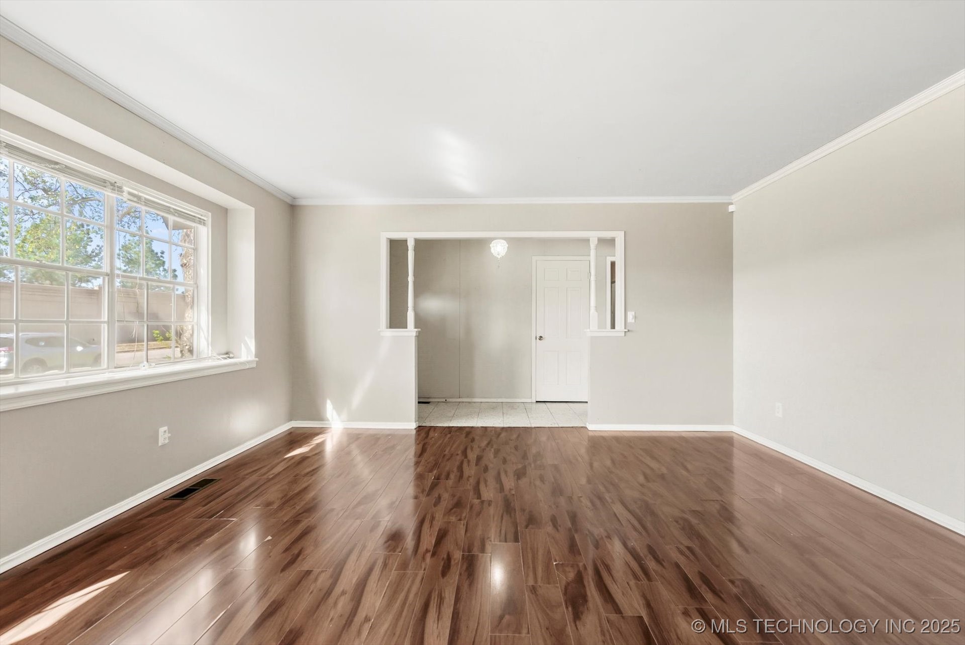 3681 E 49th Place Property Photo 6