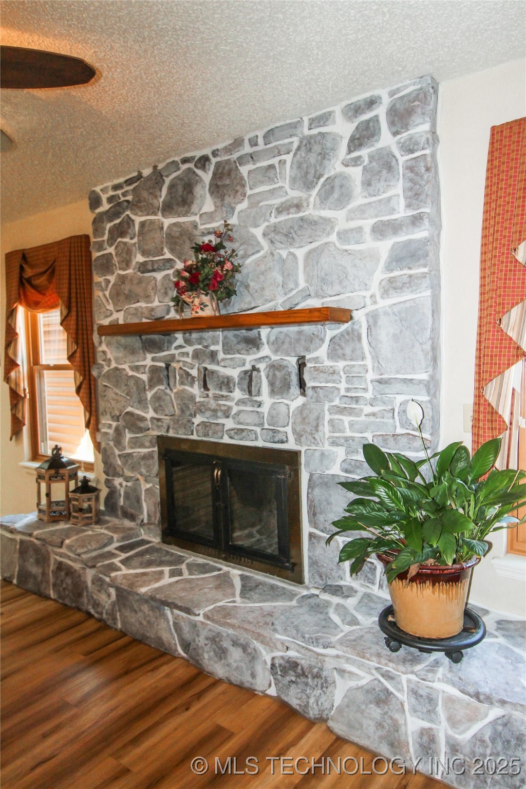 175 Granite Circle Property Photo 10
