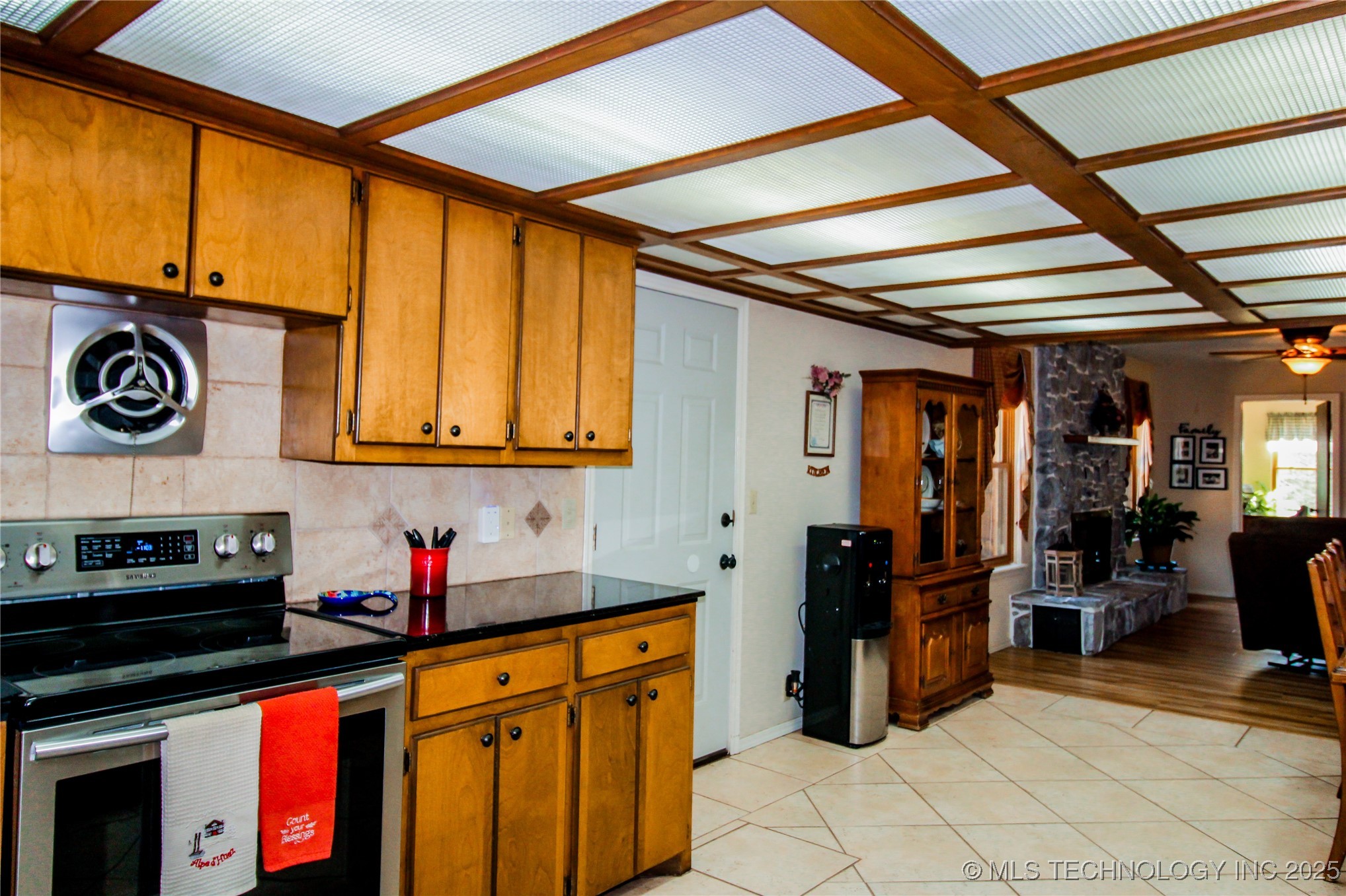 175 Granite Circle Property Photo 14