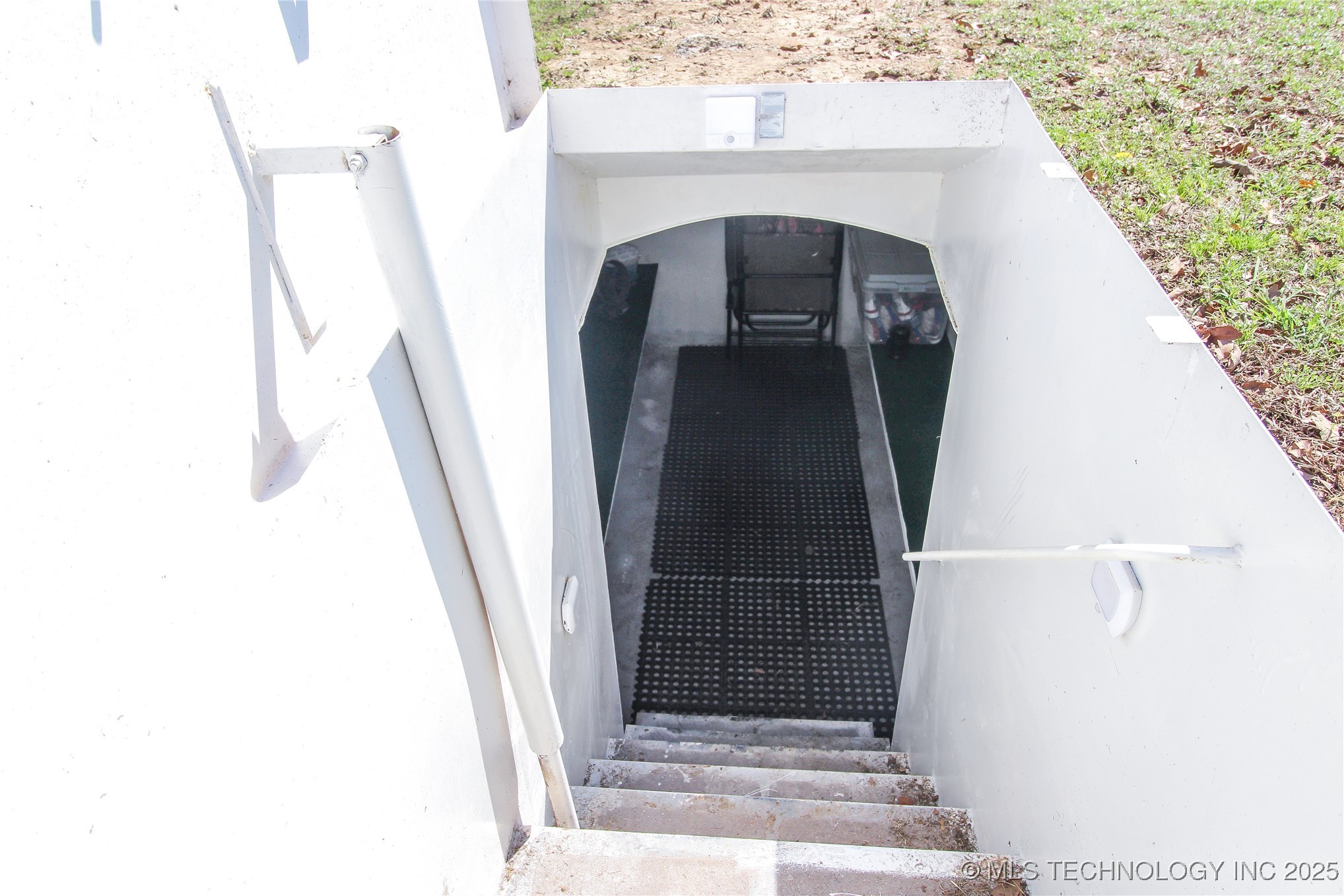 175 Granite Circle Property Photo 43