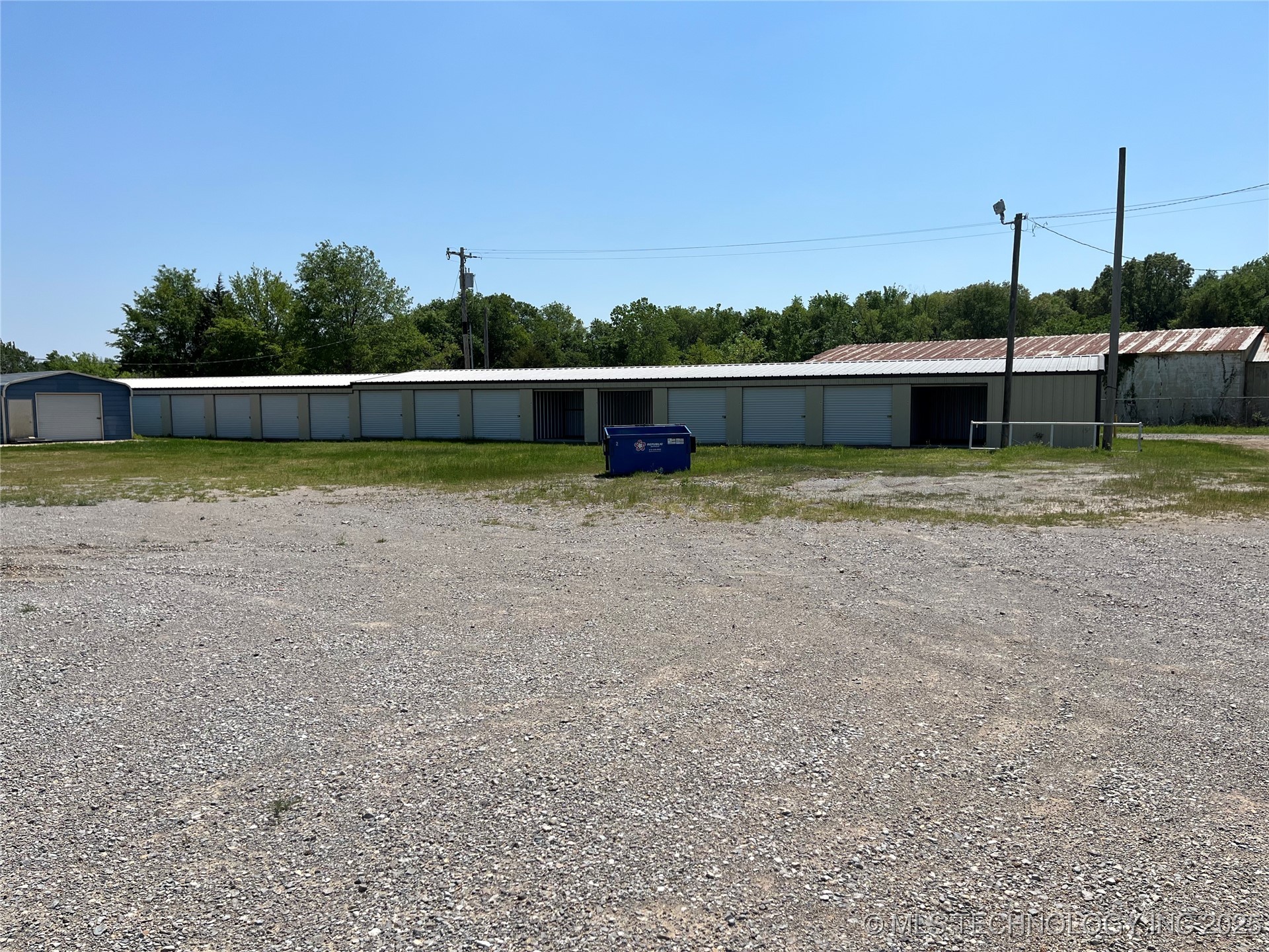3756 S Mississippi Property Photo 2