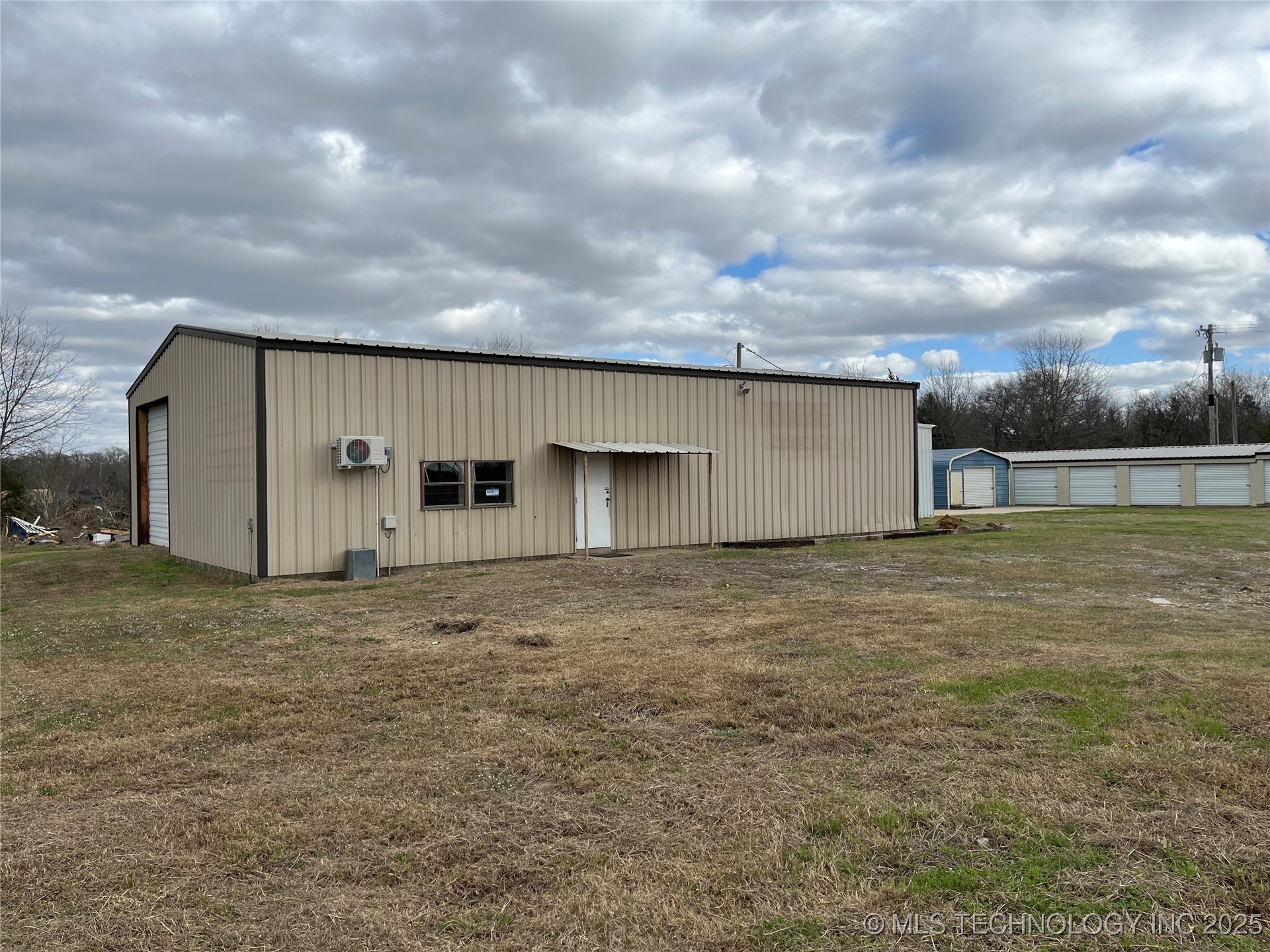 3756 S Mississippi Property Photo 19