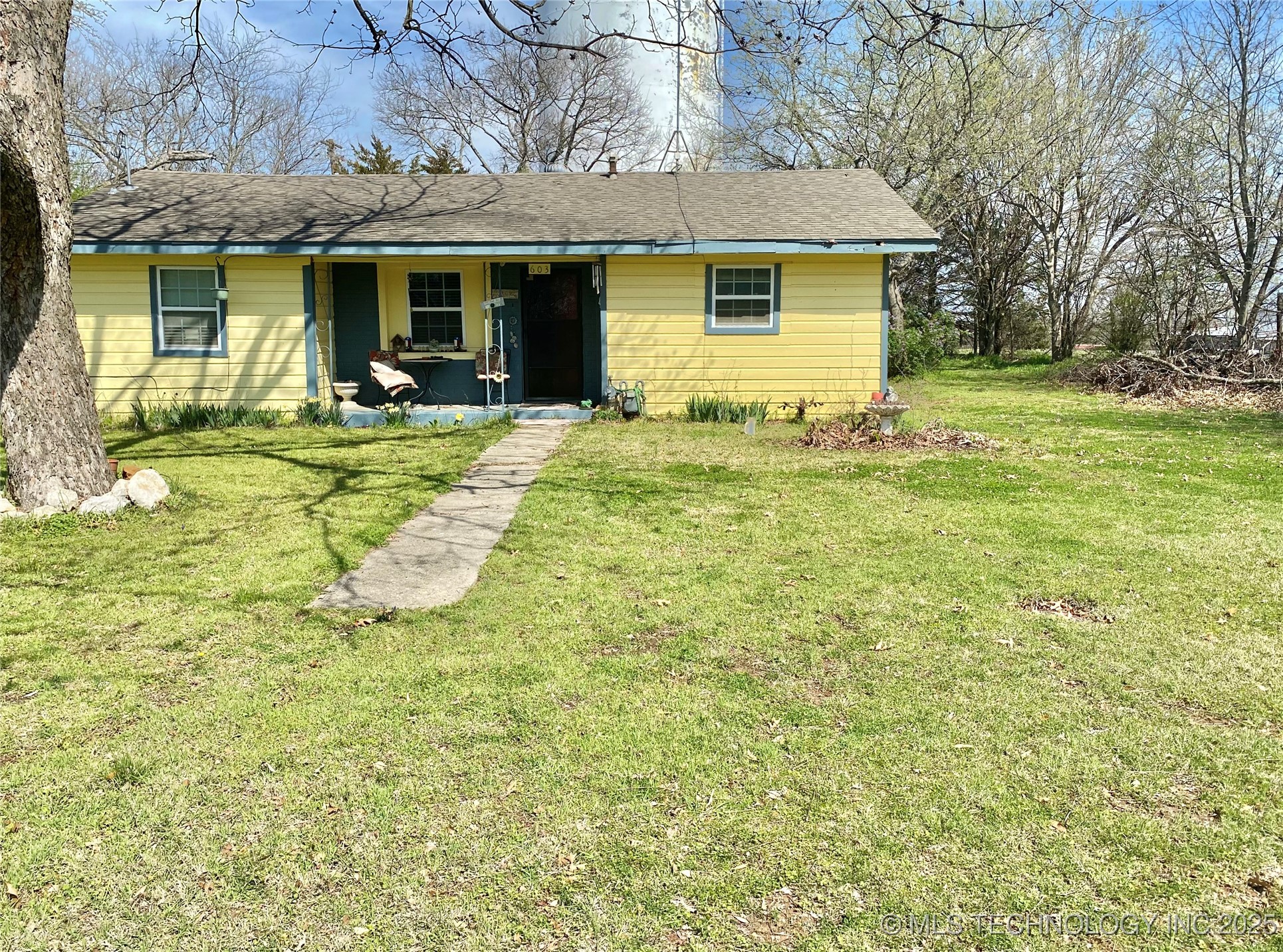 603 E Chickasaw Street Property Photo