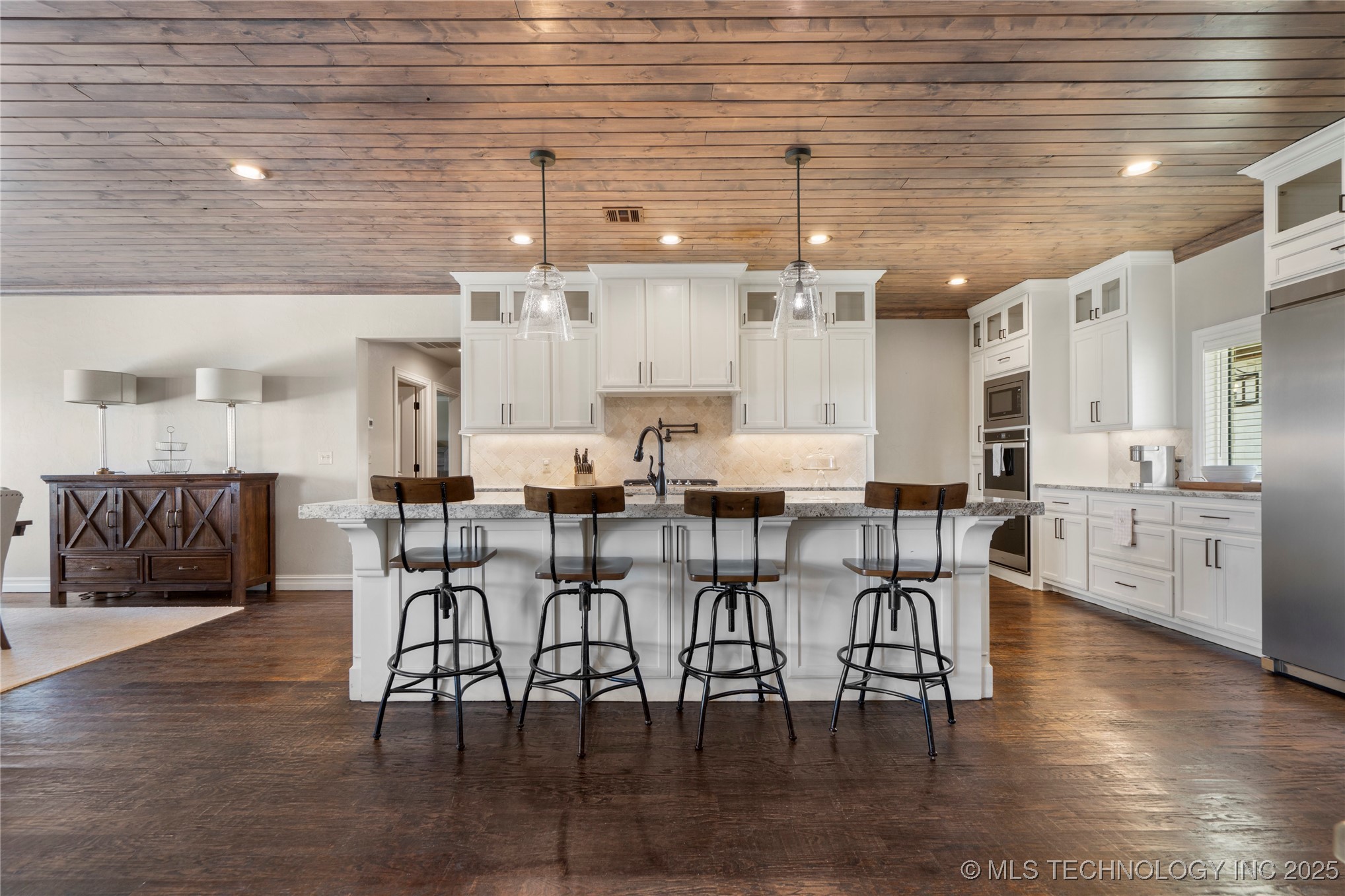 6110 N Creekwood Drive Property Photo 12