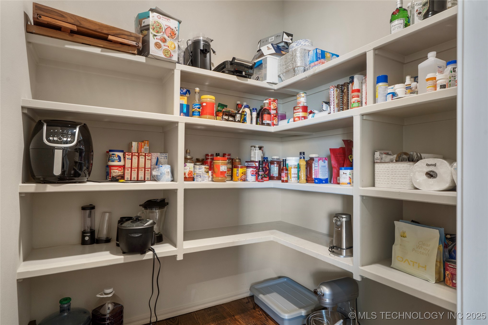6110 N Creekwood Drive Property Photo 17