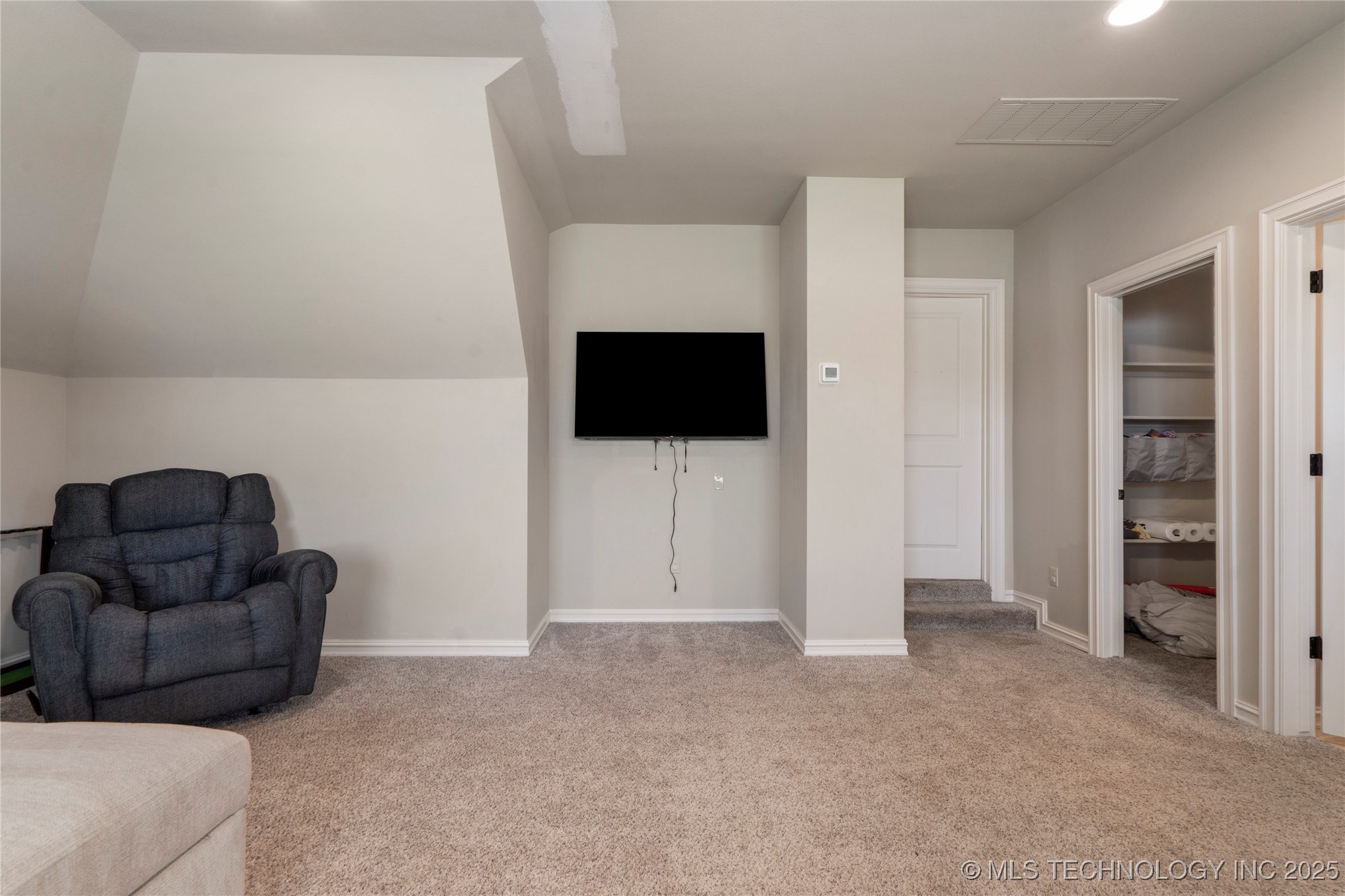 6110 N Creekwood Drive Property Photo 41
