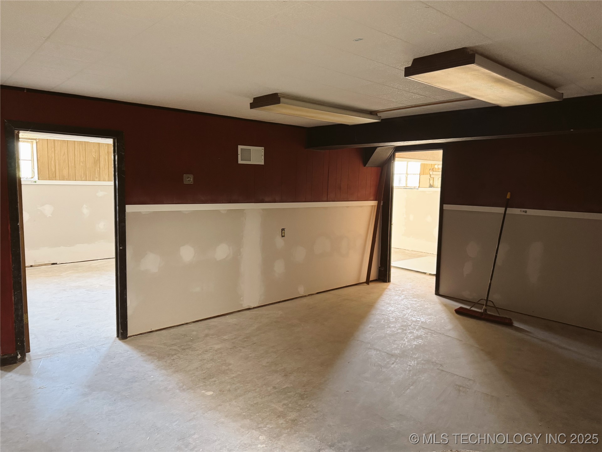 224 S 9th Street Property Photo 36