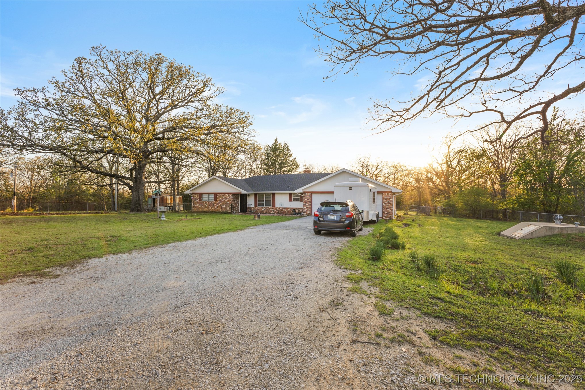 12139 County Road 3590 Property Photo 1