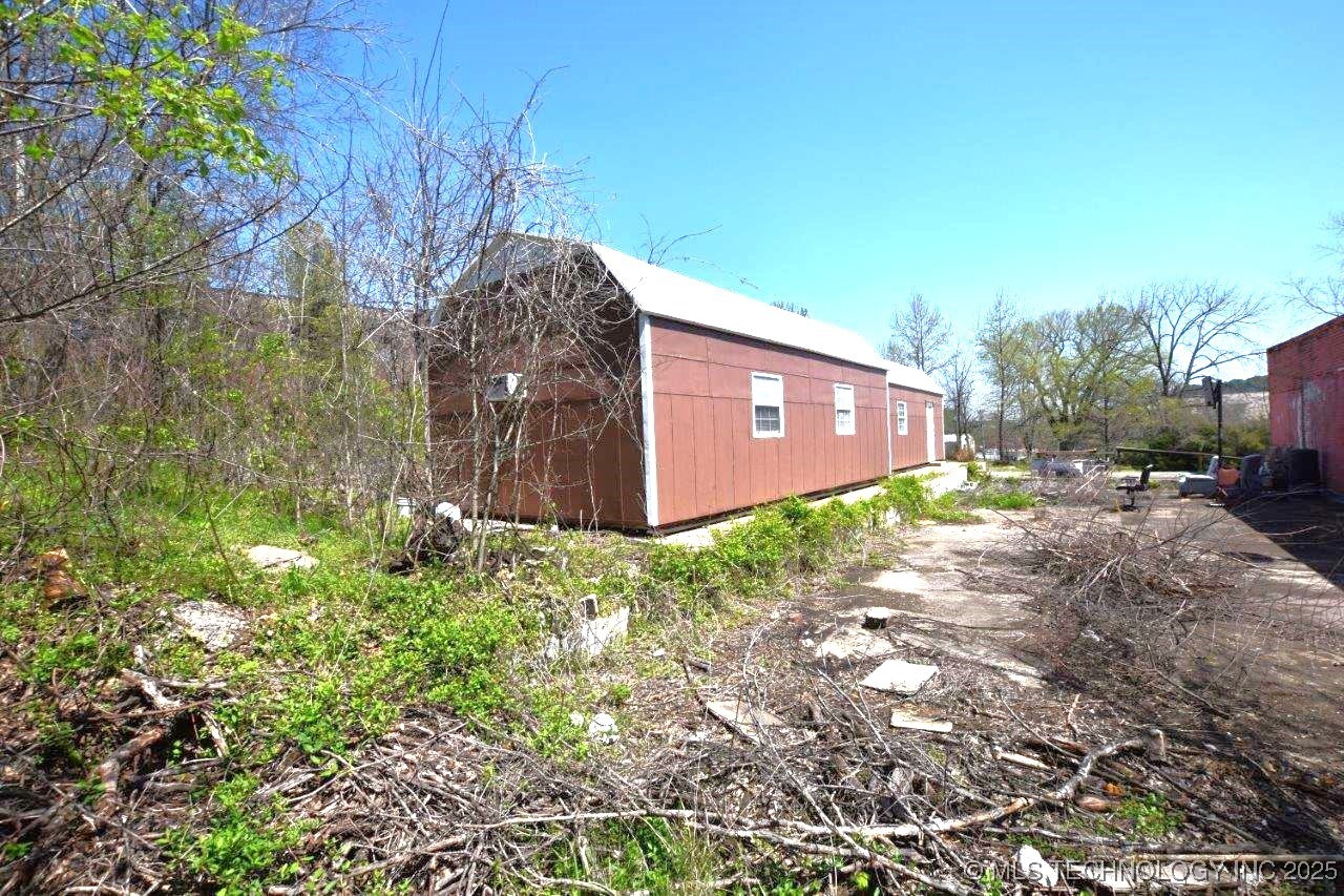 108 Main Street Property Photo 10