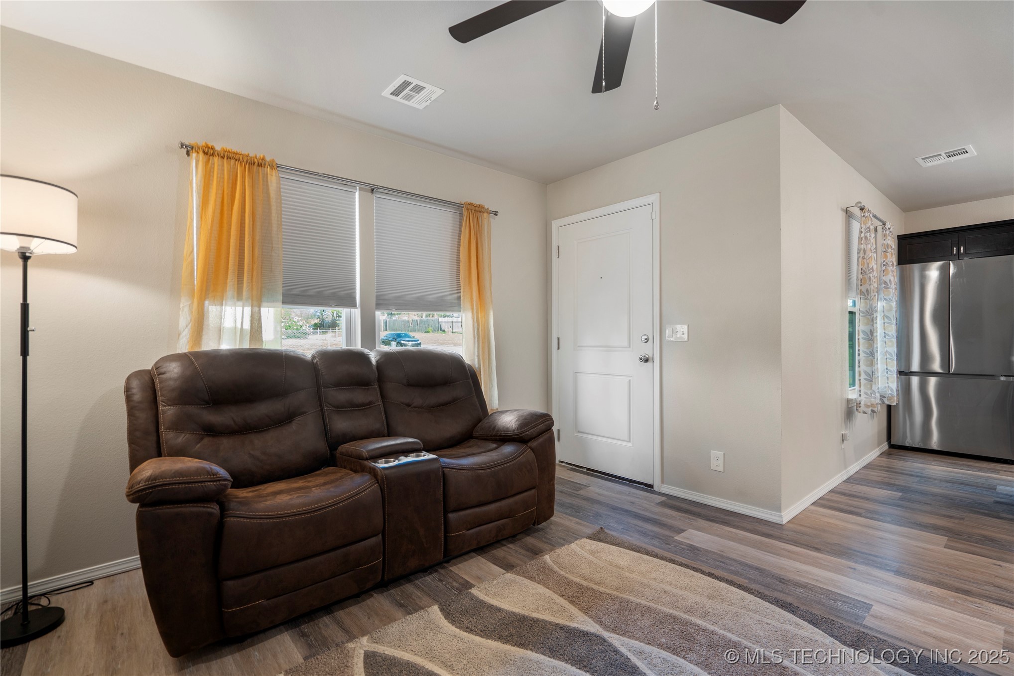1713 N Oswego Place Property Photo 14