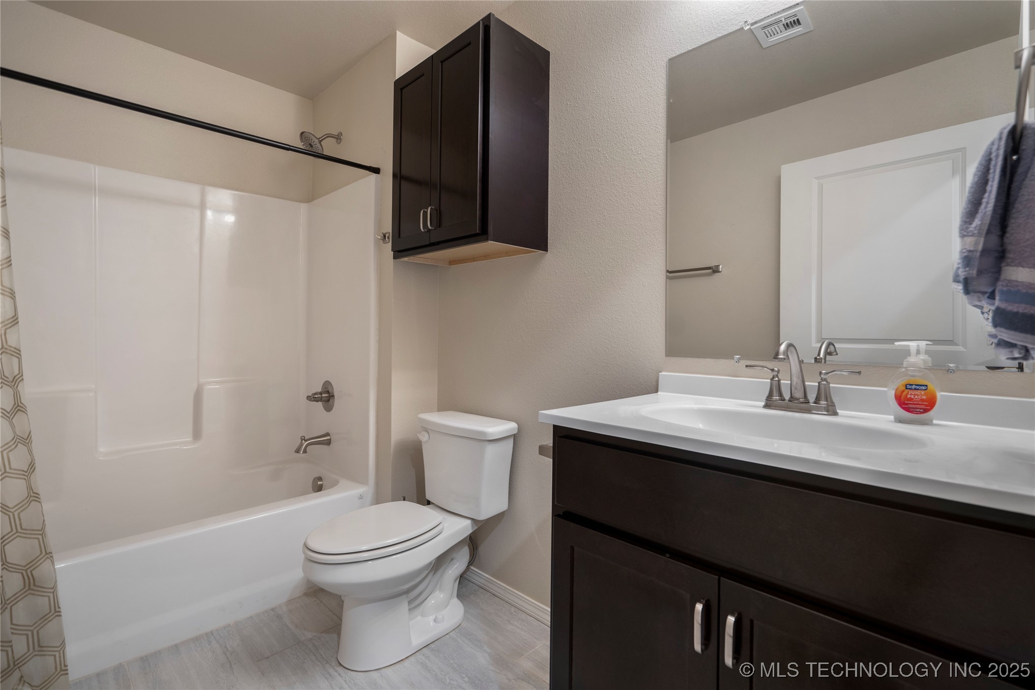 1713 N Oswego Place Property Photo 30