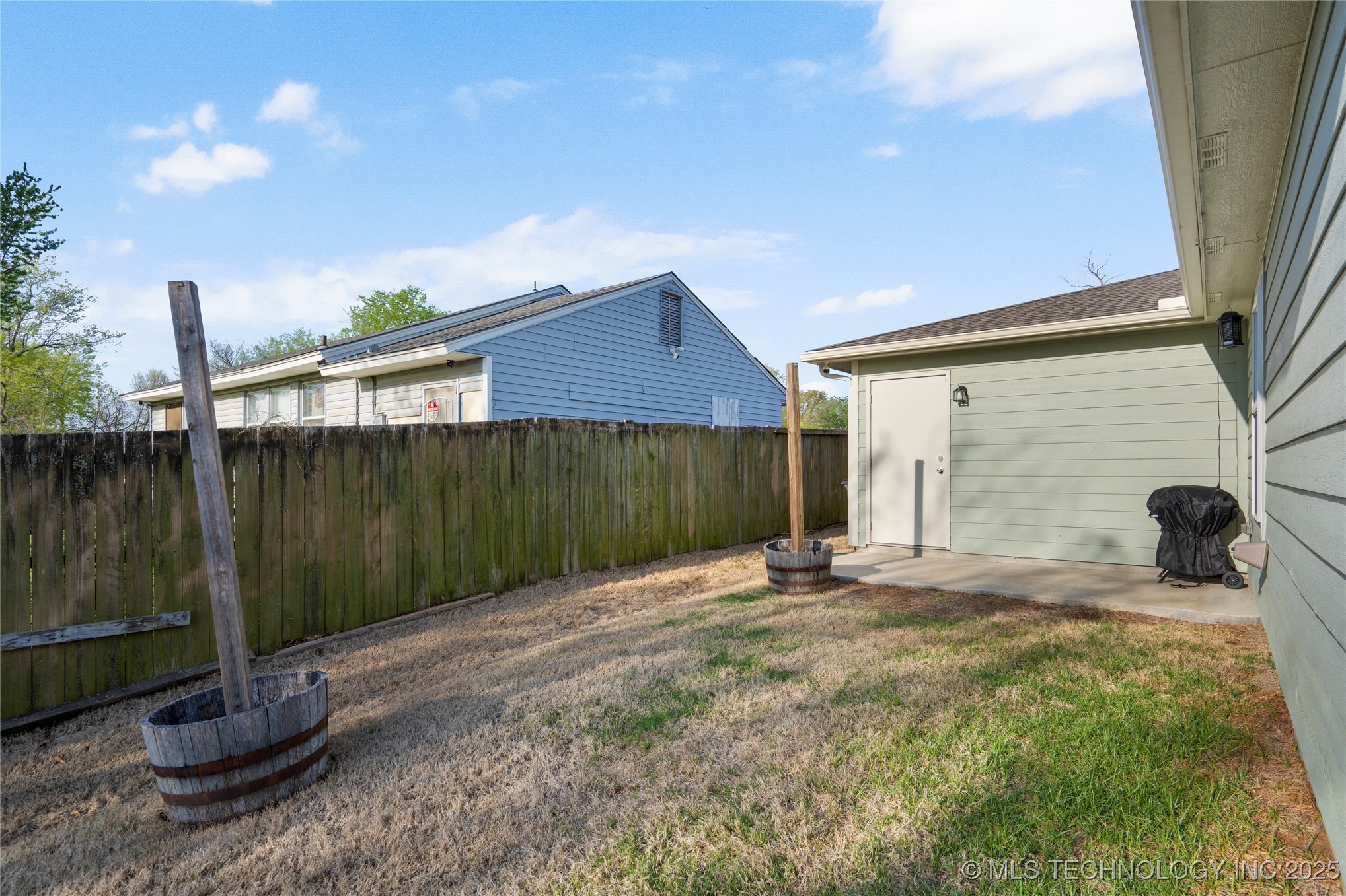 1713 N Oswego Place Property Photo 35
