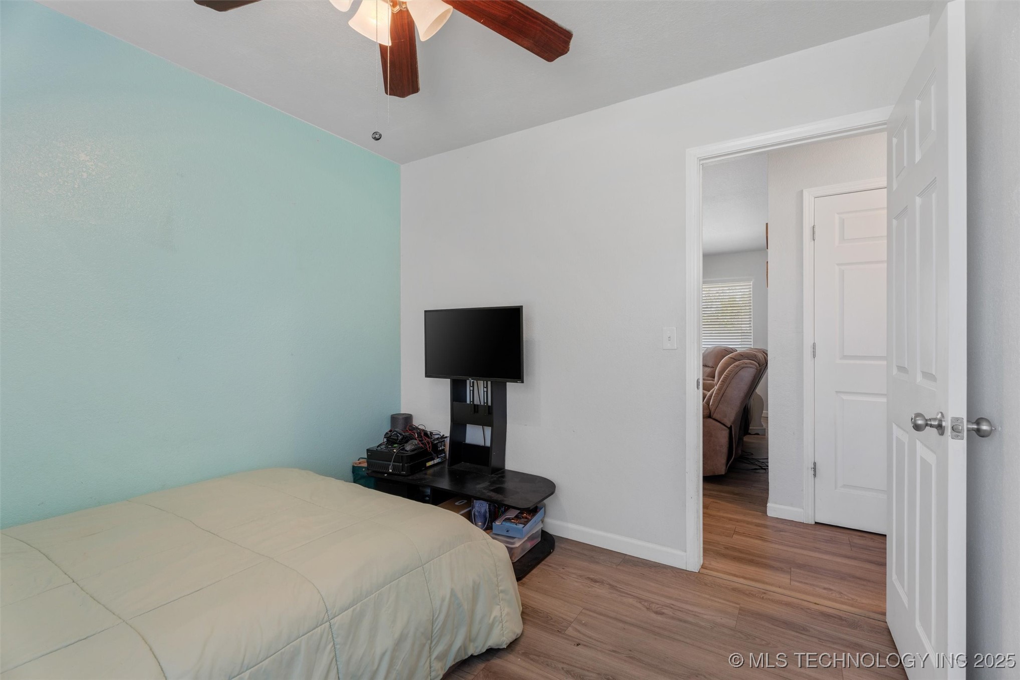 358 S Avenue F Avenue Property Photo 17