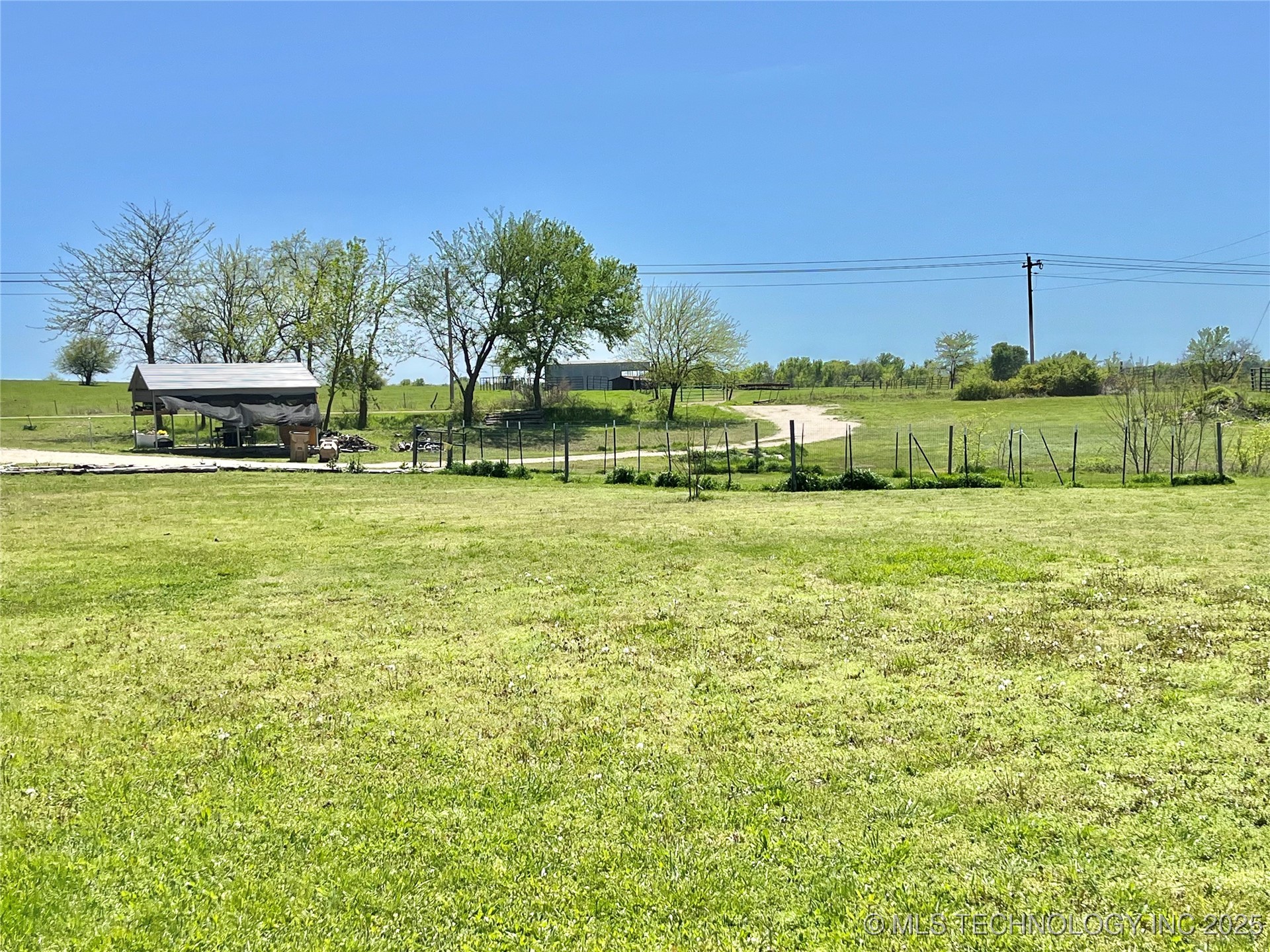 9322 Mcduffee Road Property Photo 4