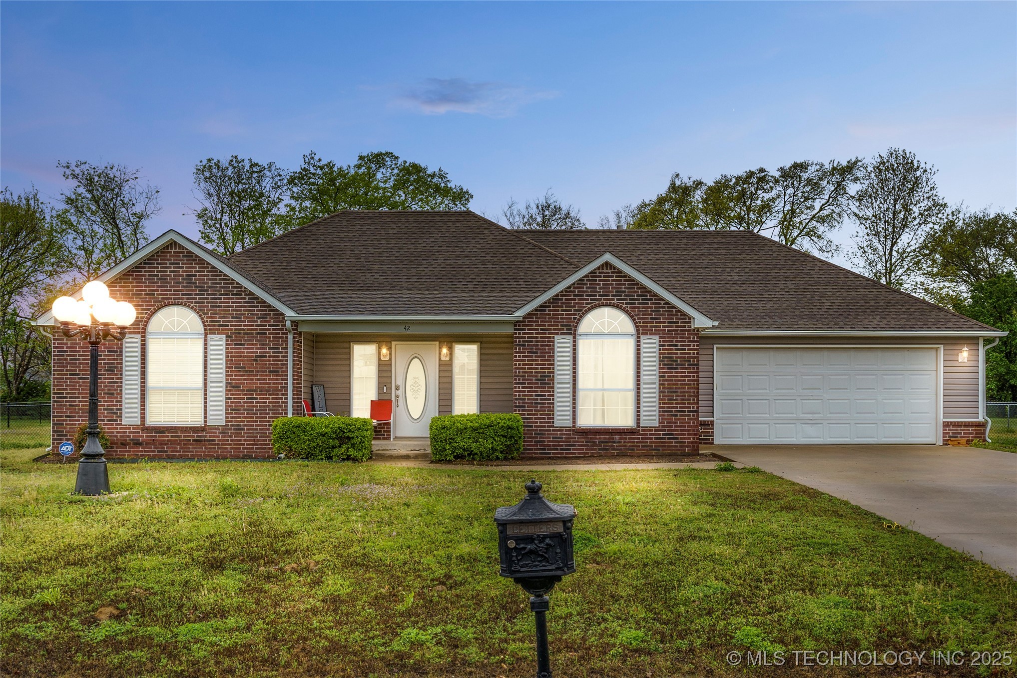 42 Winfield Drive Property Photo