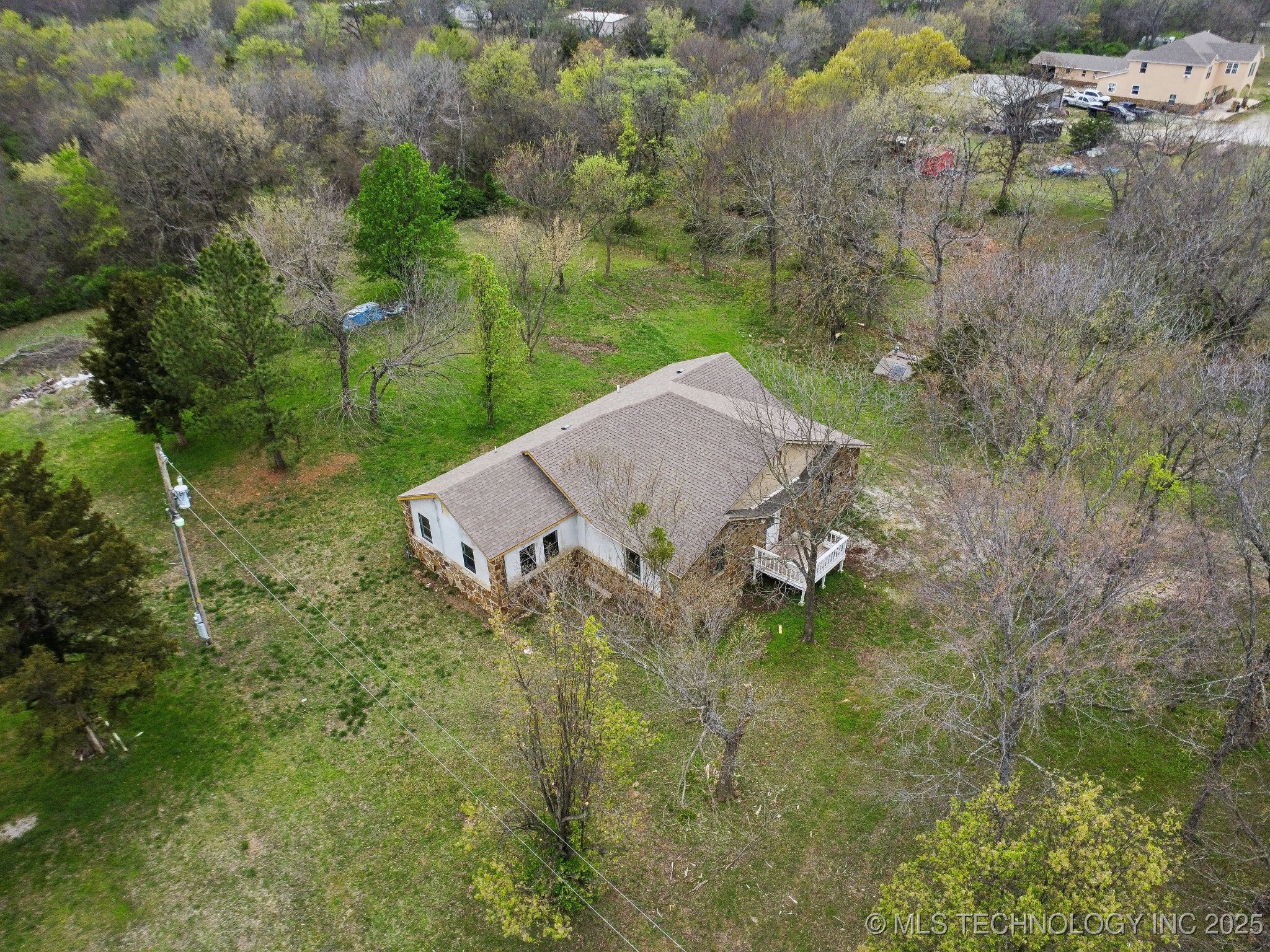 15338 S Brewster Road Property Photo 4