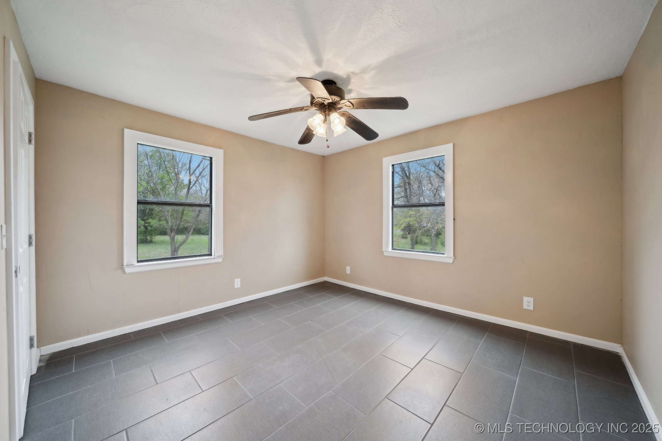 15338 S Brewster Road Property Photo 28