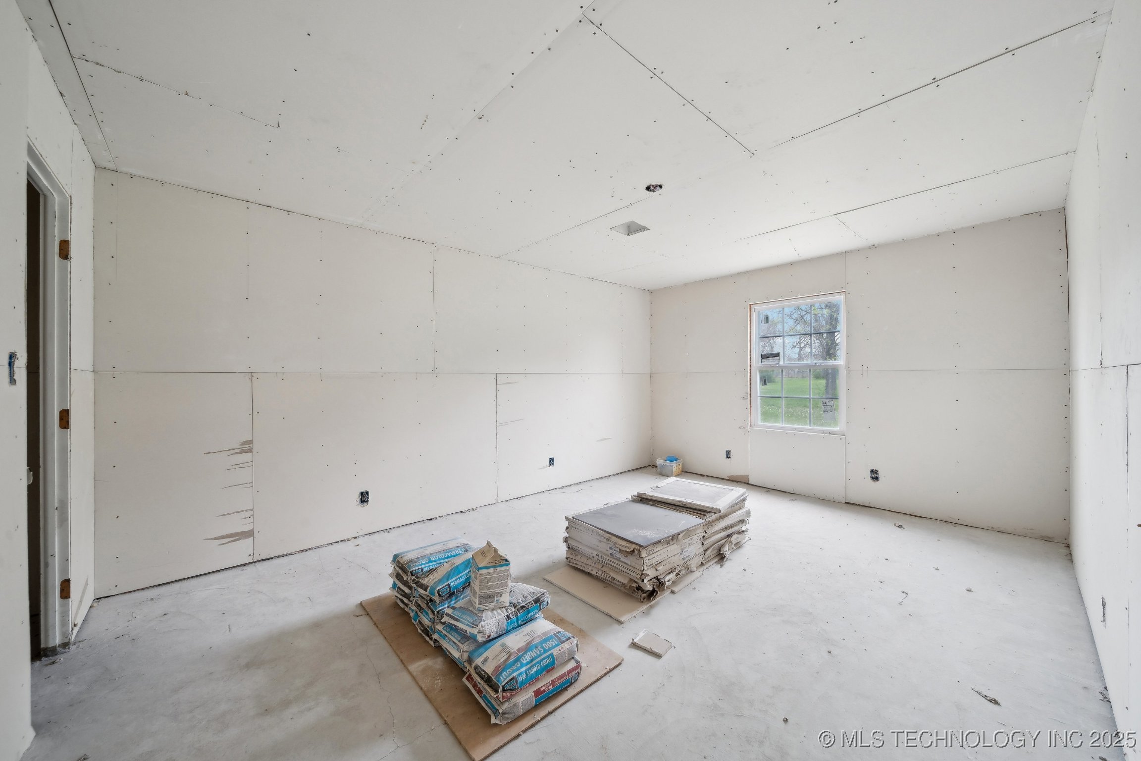 15338 S Brewster Road Property Photo 47