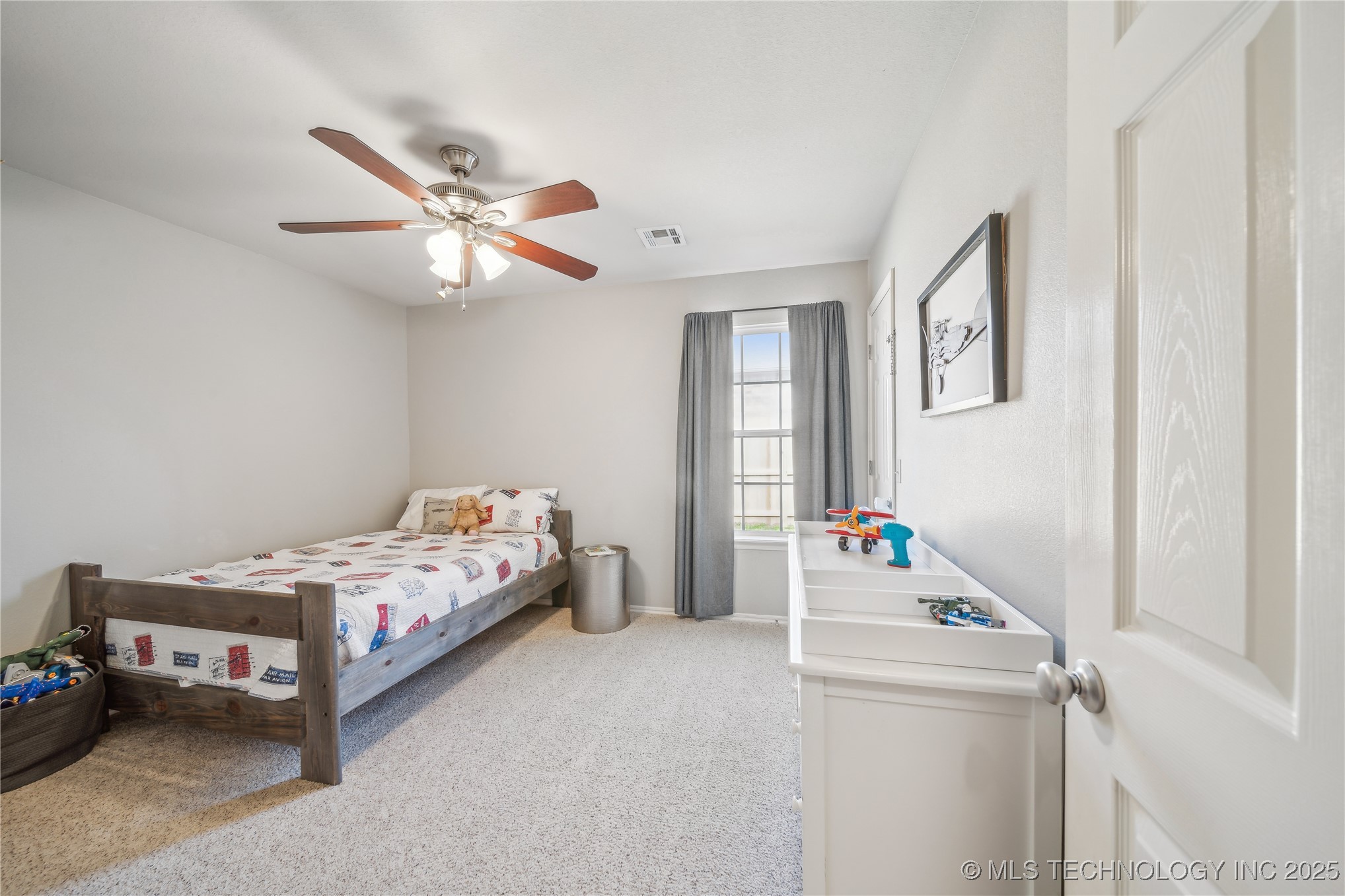 2505 W Mobile Place Property Photo 18