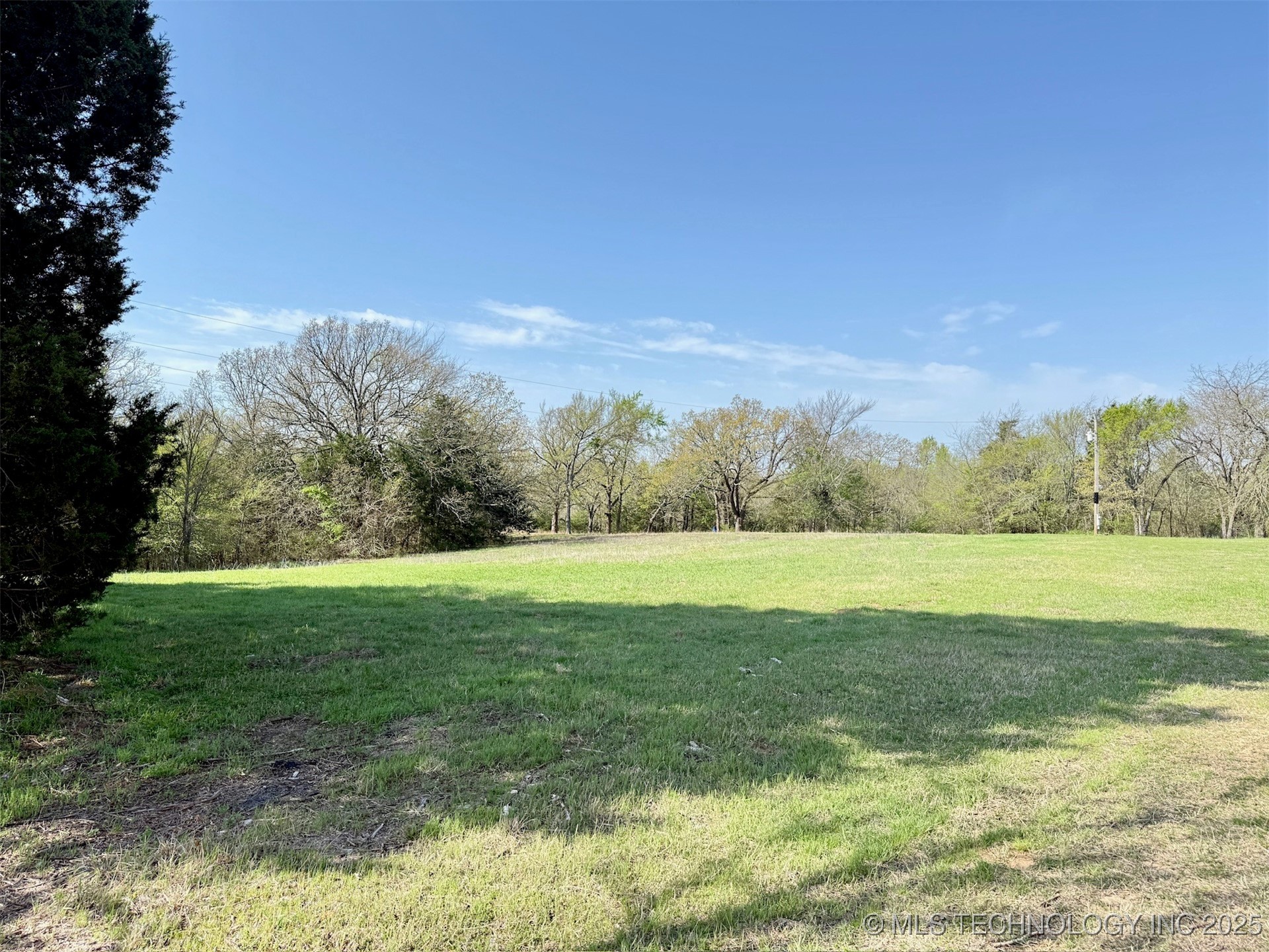 0005 County Road 3570 Property Photo 13