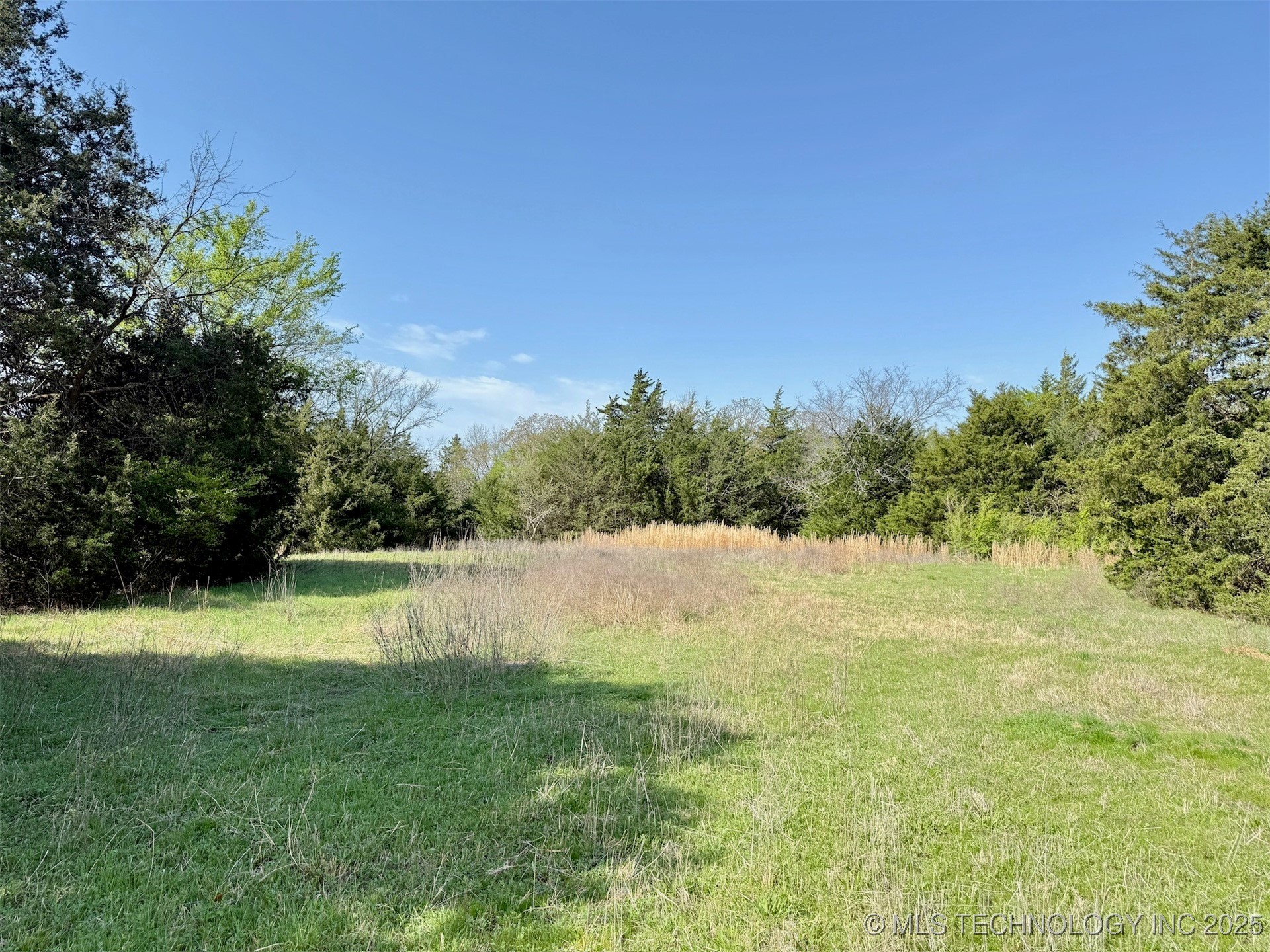 0005 County Road 3570 Property Photo 15