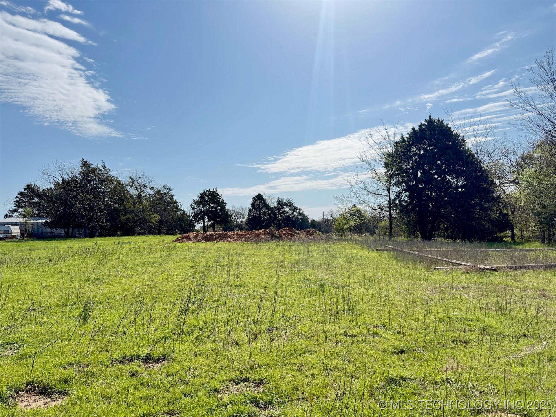 0005 County Road 3570 Property Photo 19