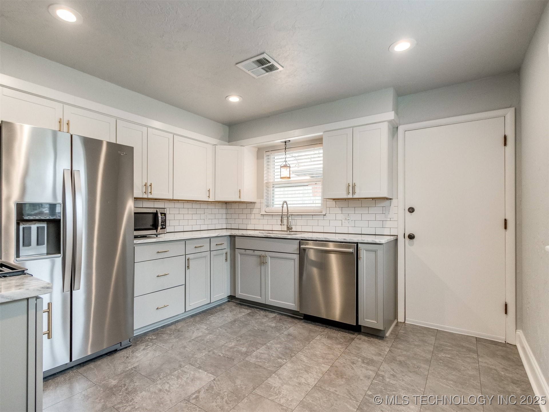 1509 Parkview Terrace Property Photo 8