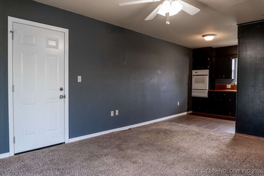 114 Aspen Drive Property Photo 3