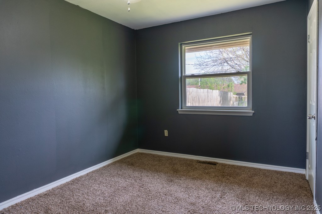 114 Aspen Drive Property Photo 4