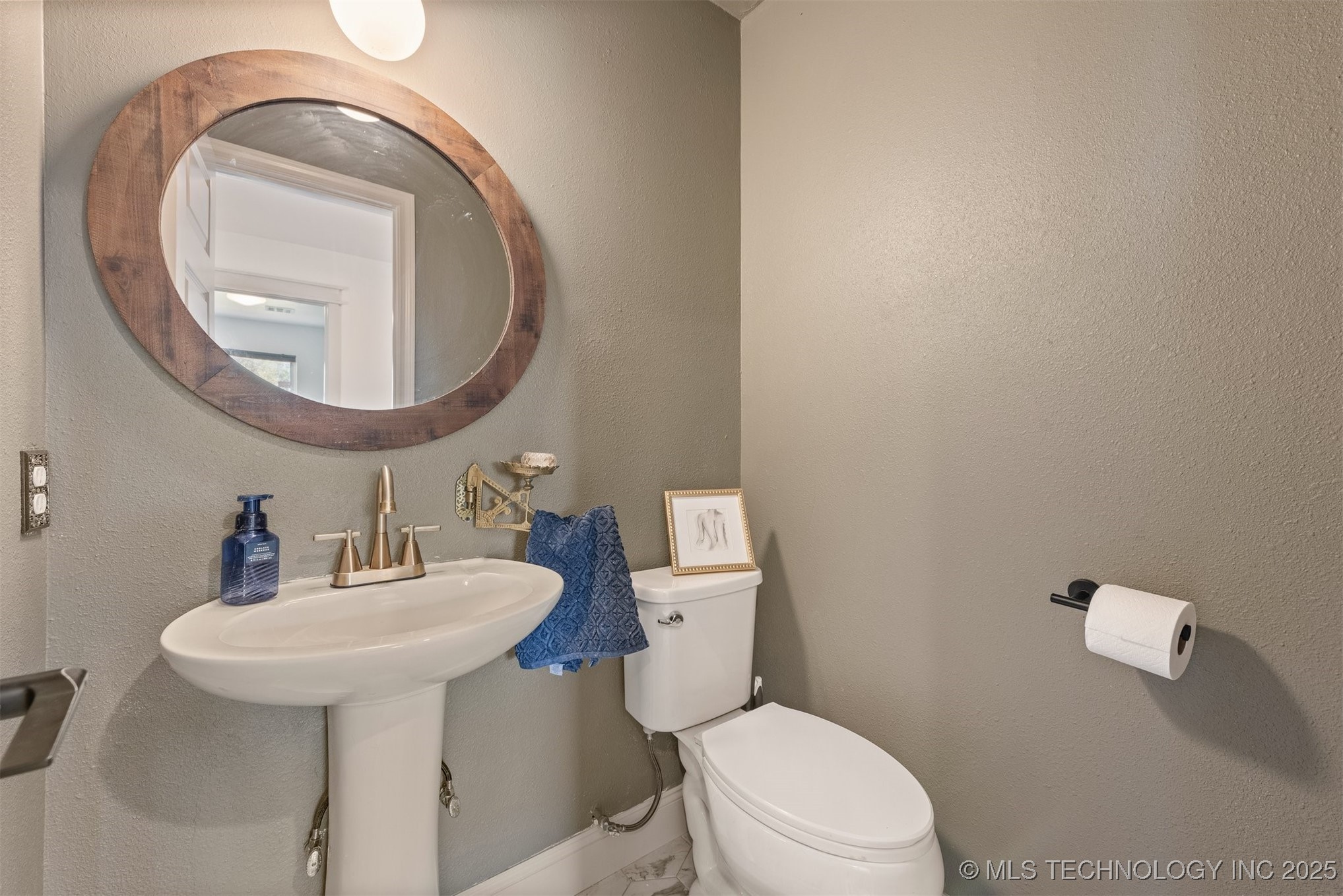 25979 E 58th Street S Property Photo 18