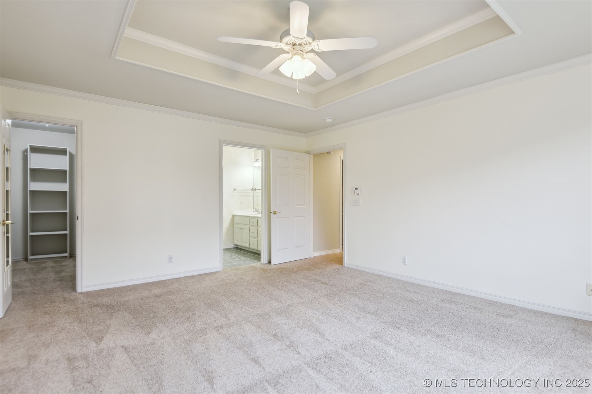 8921 E 62nd Court Property Photo 24