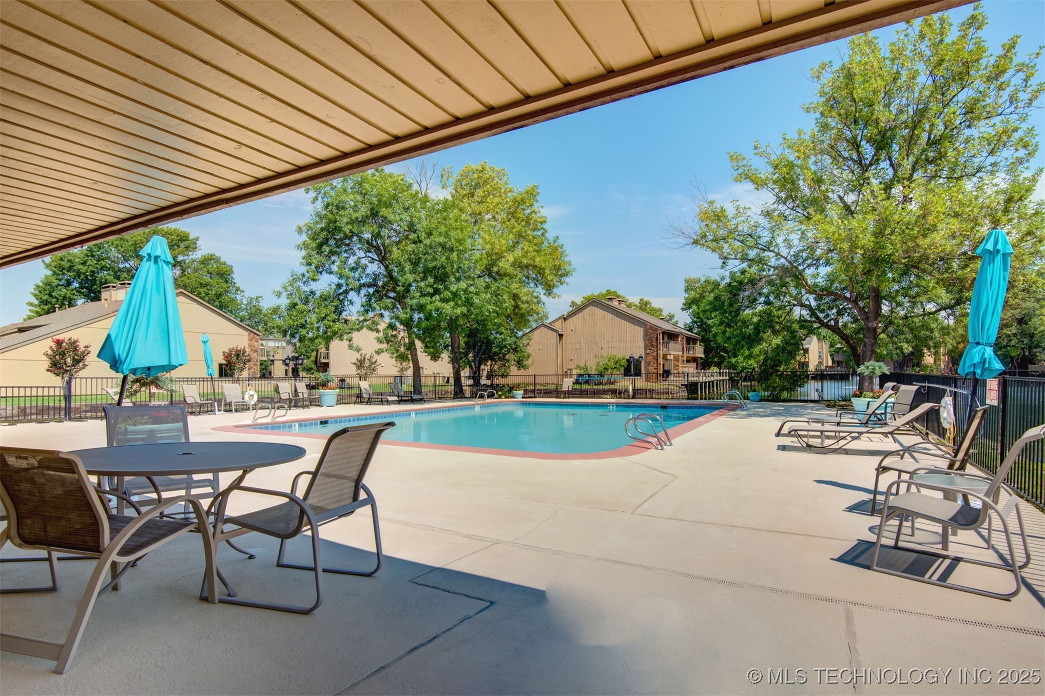 6002 S Atlanta Place 2 Property Photo 50