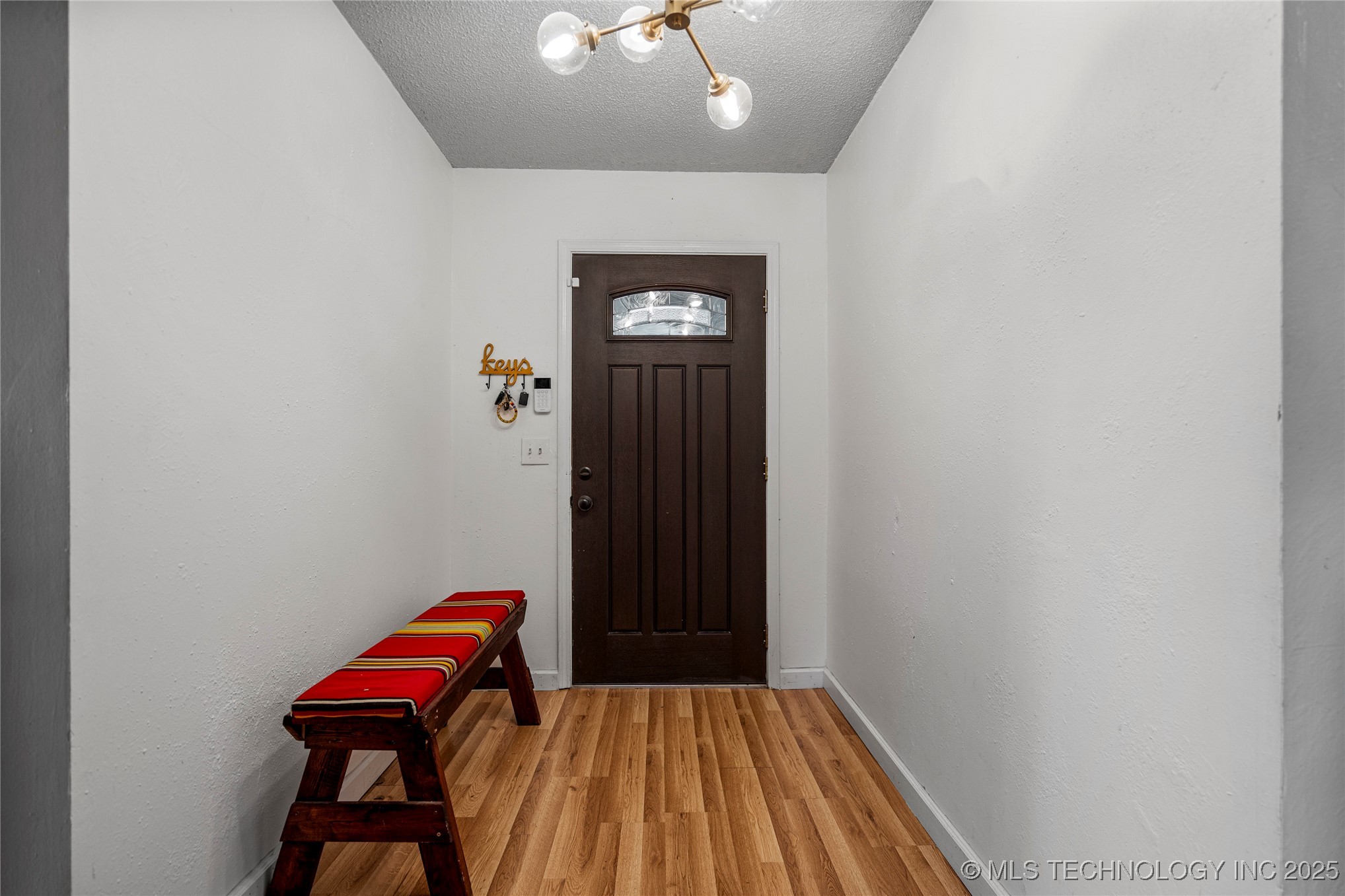 2414 W Newton Court Property Photo 12