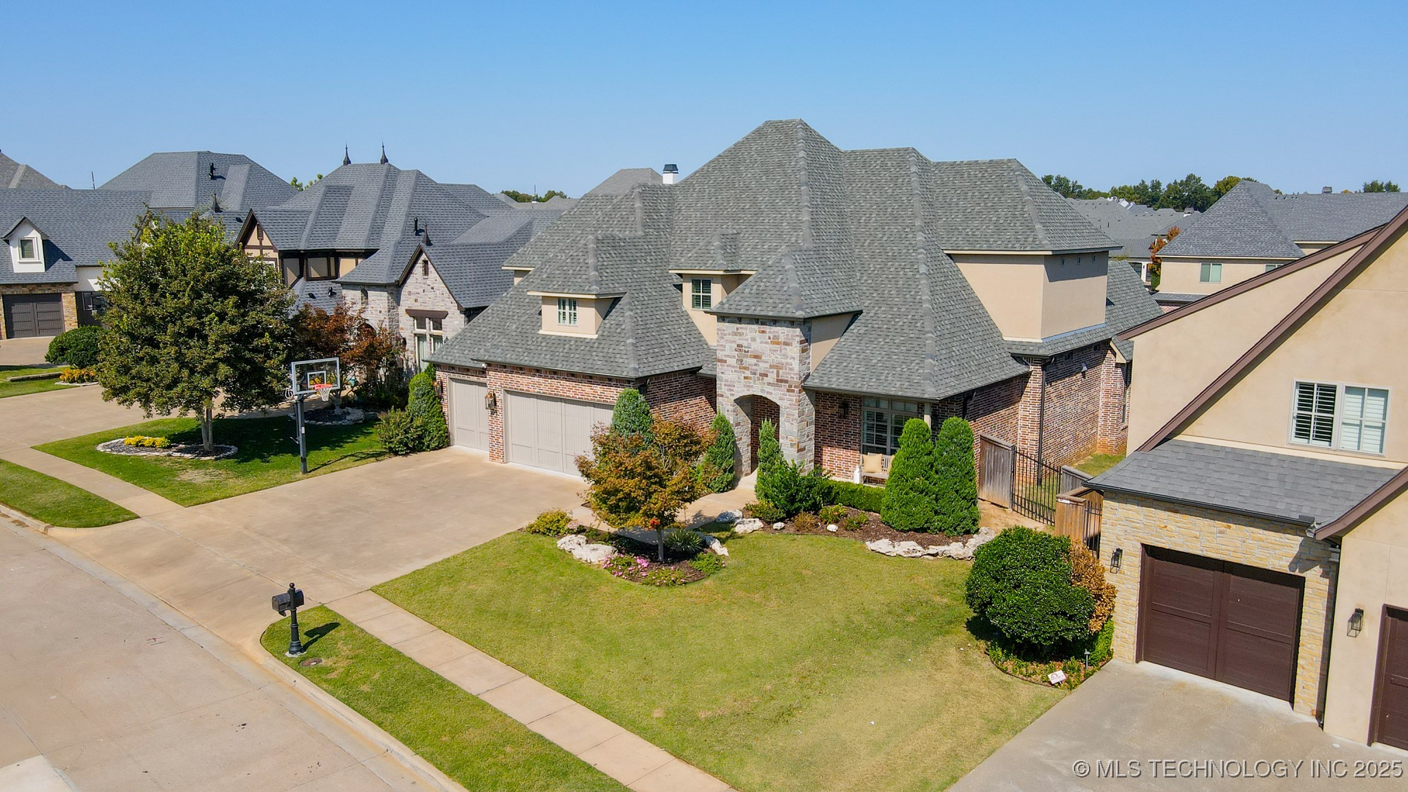 Picture of 5716 W Austin Street