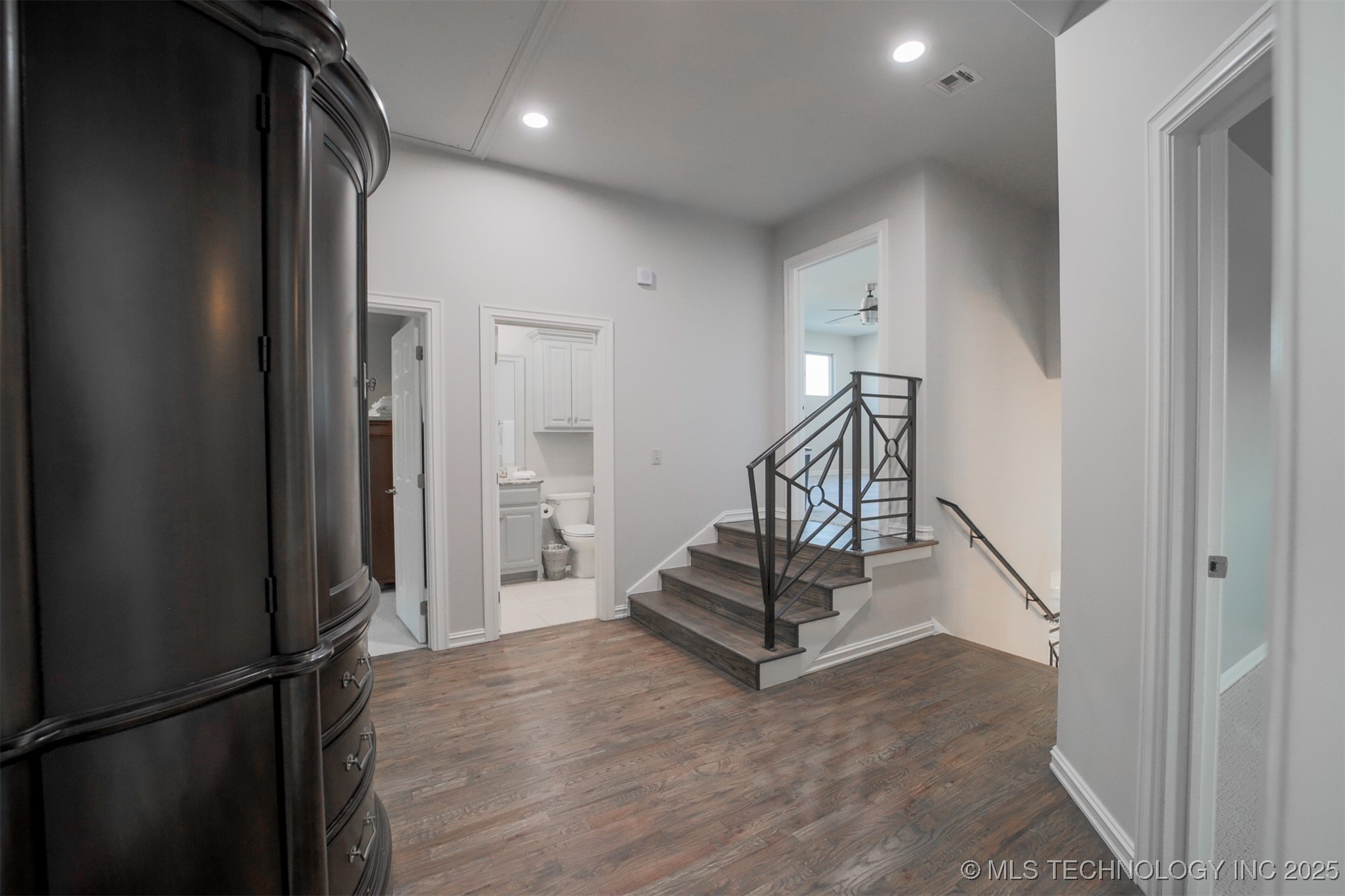 5716 W Austin Street Property Photo 63