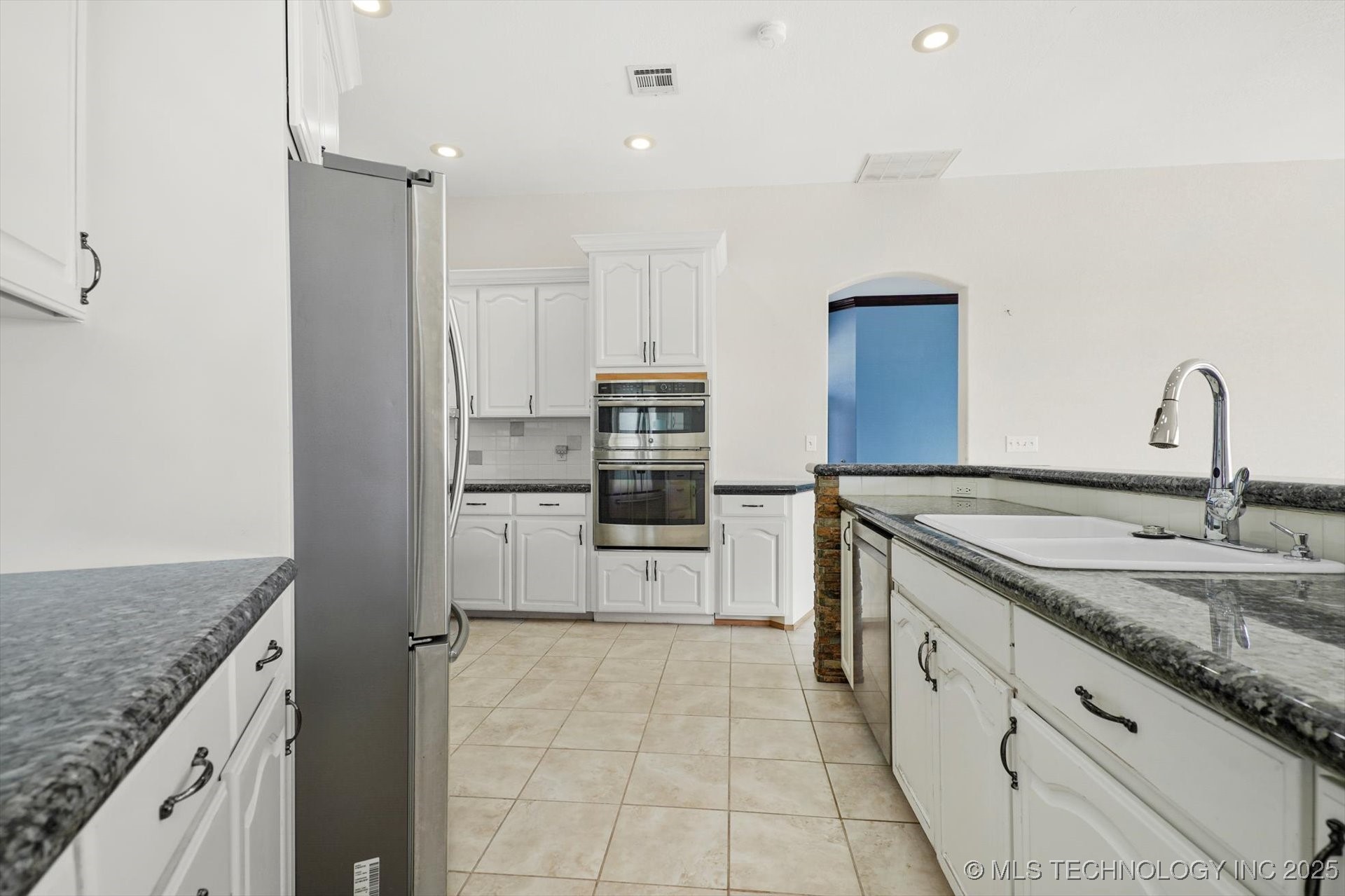 11746 Giorgio Drive Property Photo 15