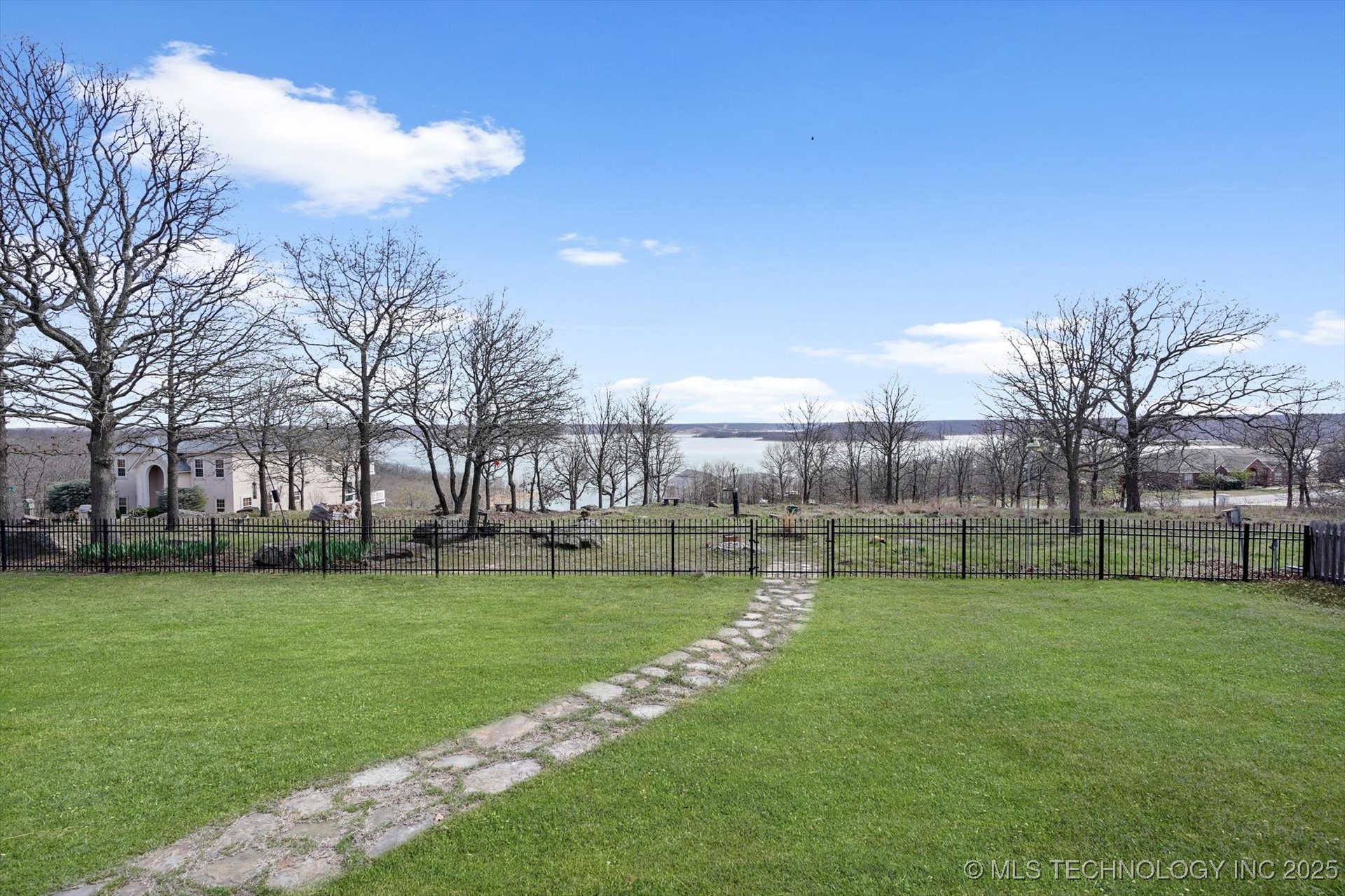 11746 Giorgio Drive Property Photo 44