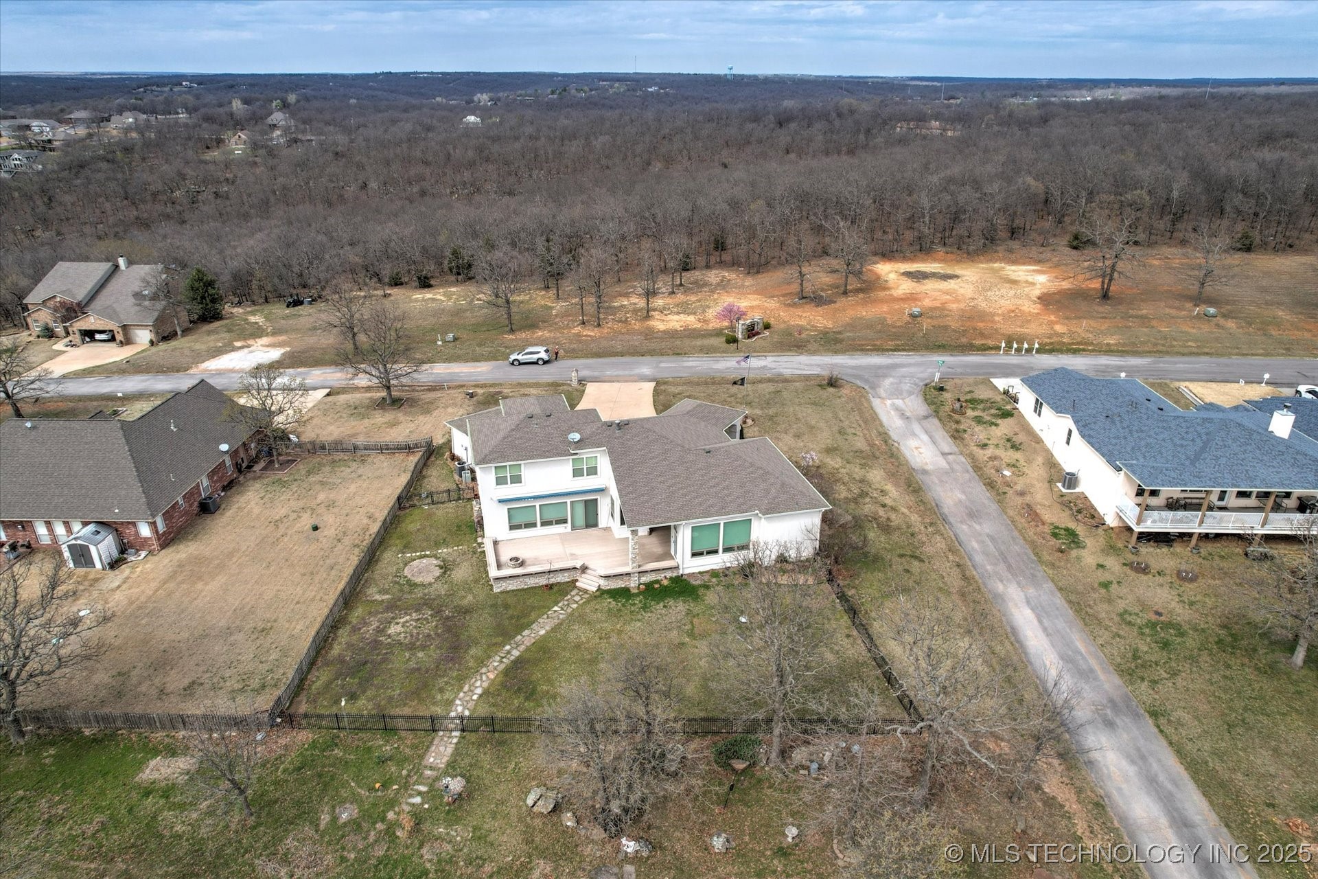 11746 Giorgio Drive Property Photo 48