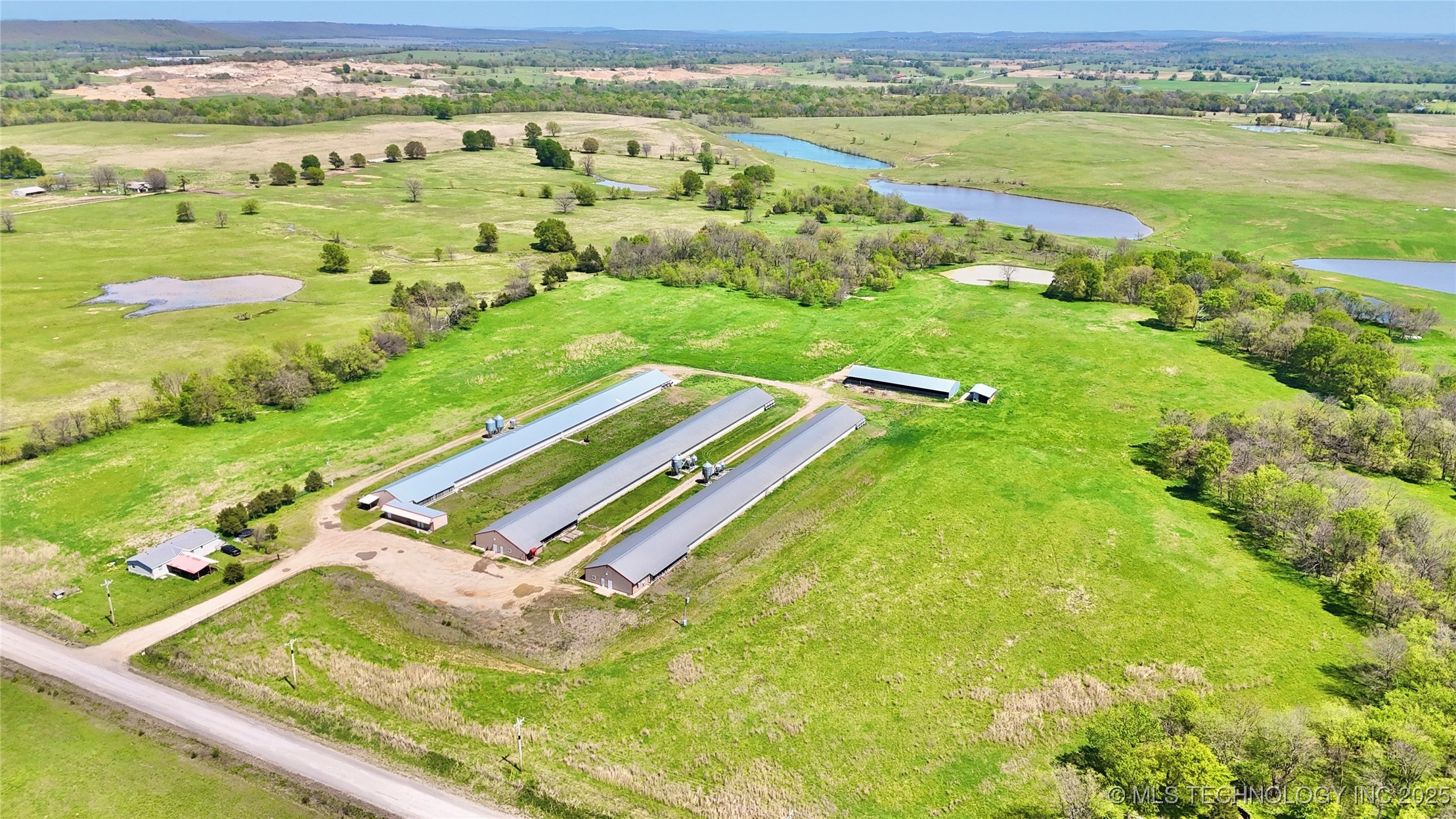 30607 S Fish Creek Road Property Photo 4