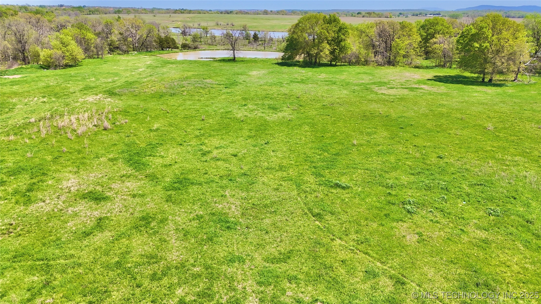30607 S Fish Creek Road Property Photo 9