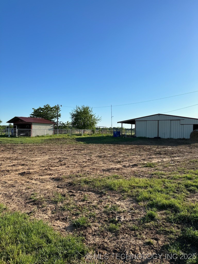 1331 N Push Co Line Property Photo 8