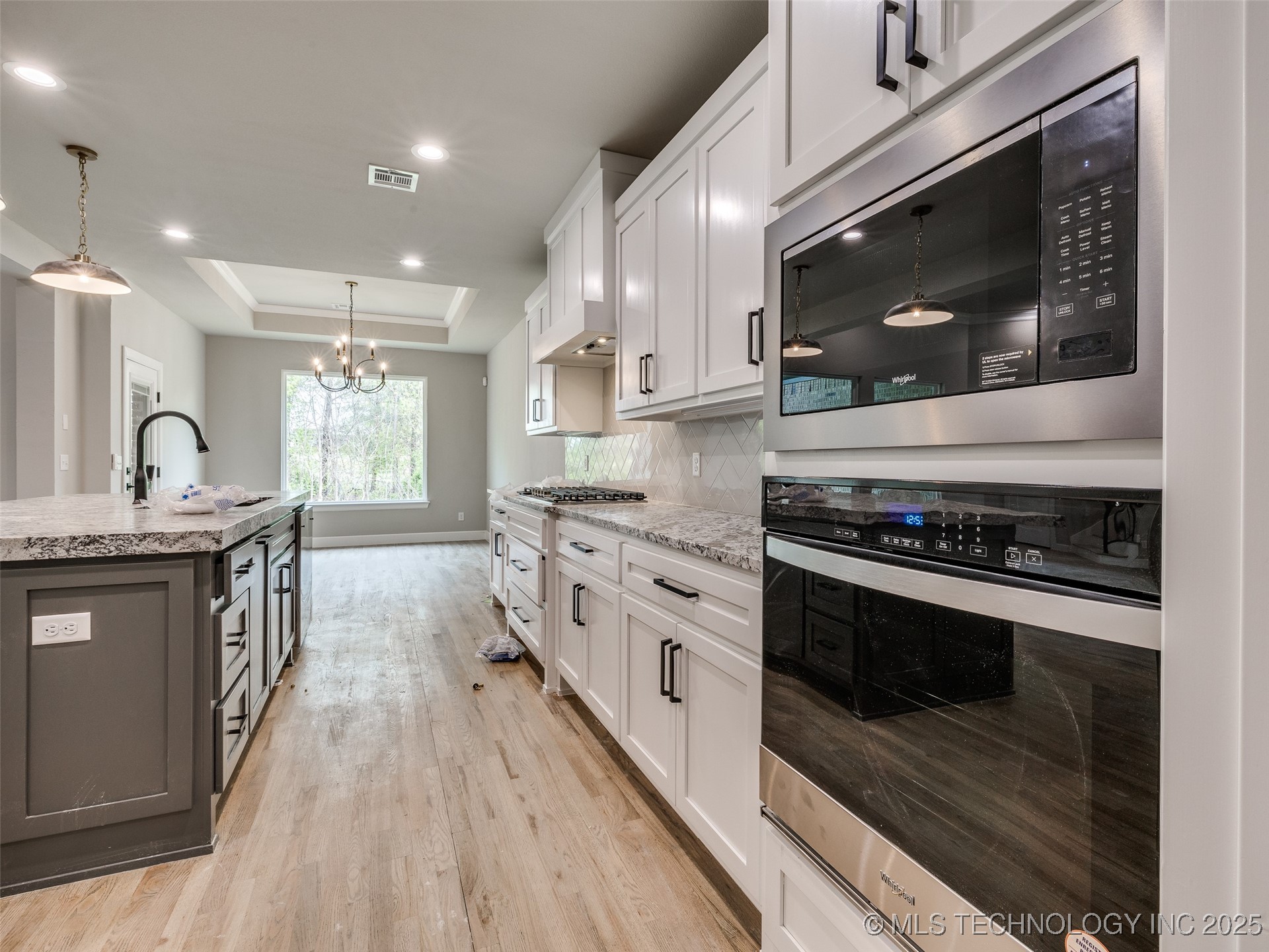7119 S Tamarack Avenue Property Photo 36