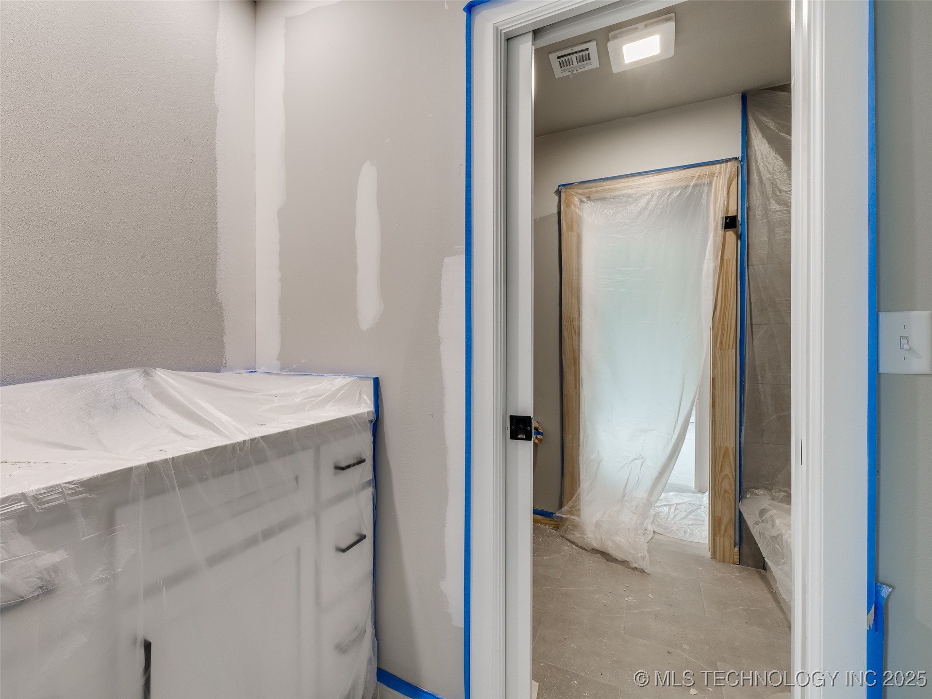 7119 S Tamarack Avenue Property Photo 62