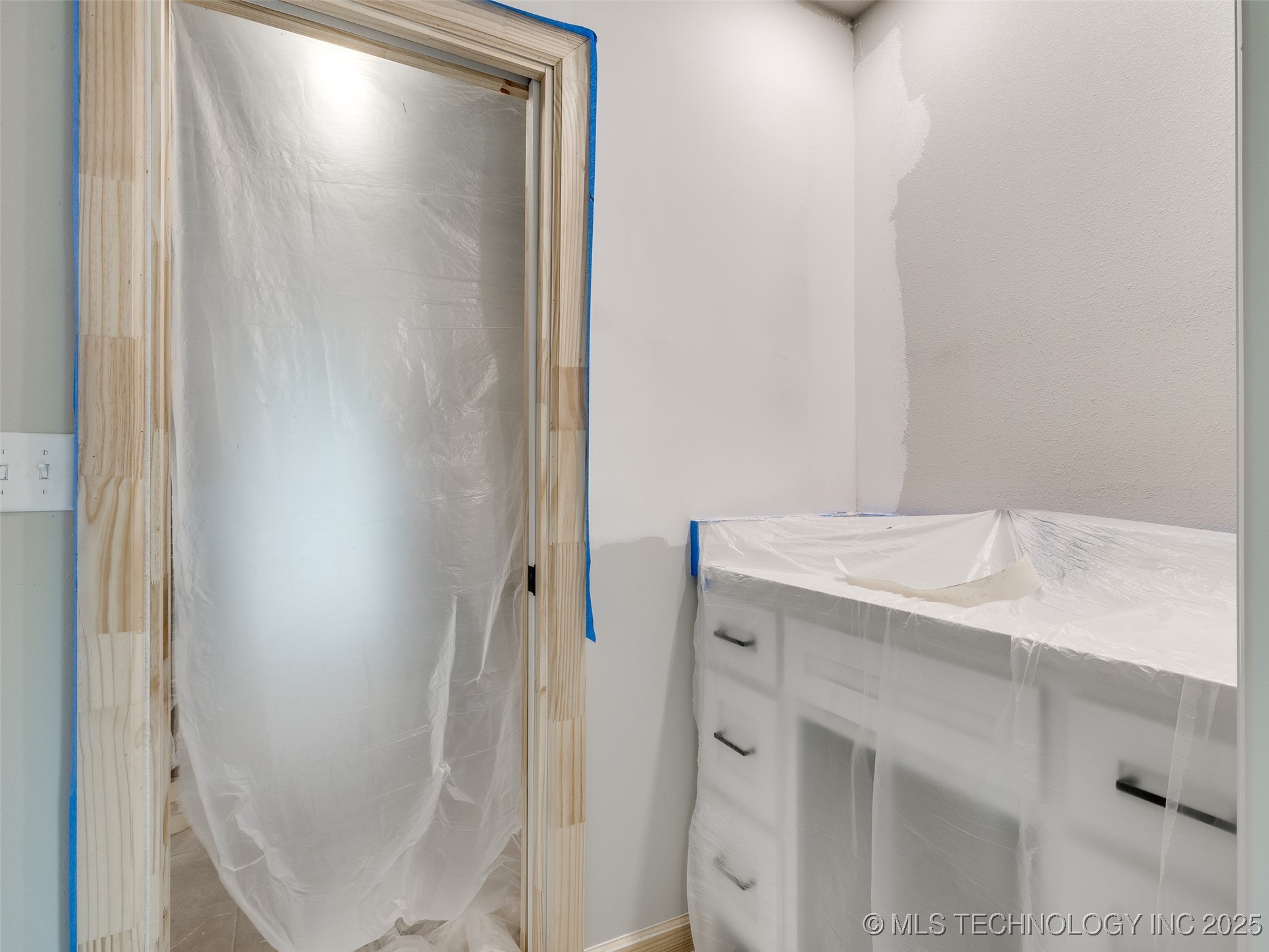 7119 S Tamarack Avenue Property Photo 64